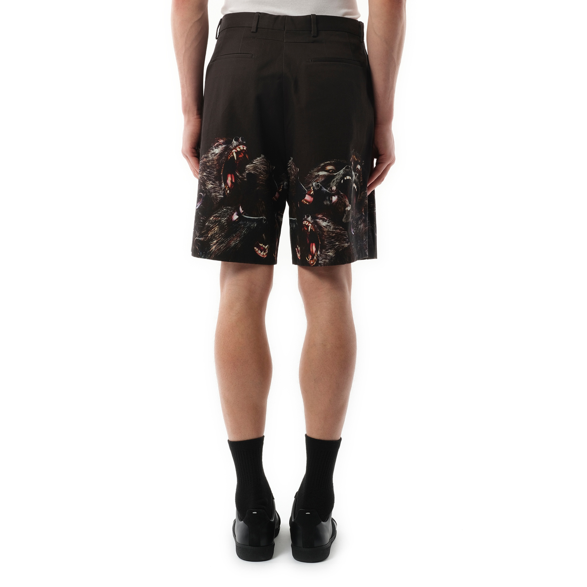 Bermuda in Black - 6