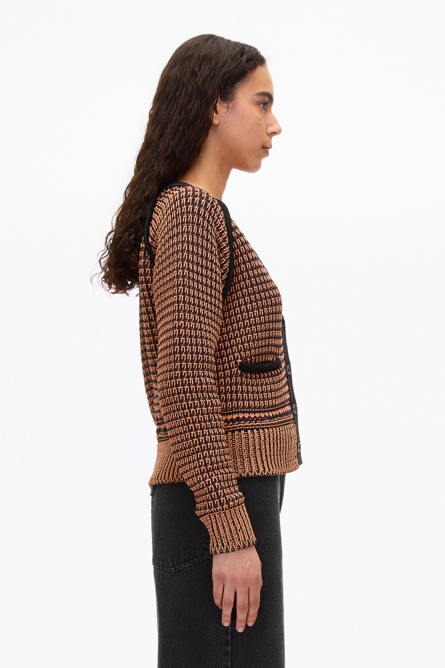 Bi-Color Cropped Cardigan - 3