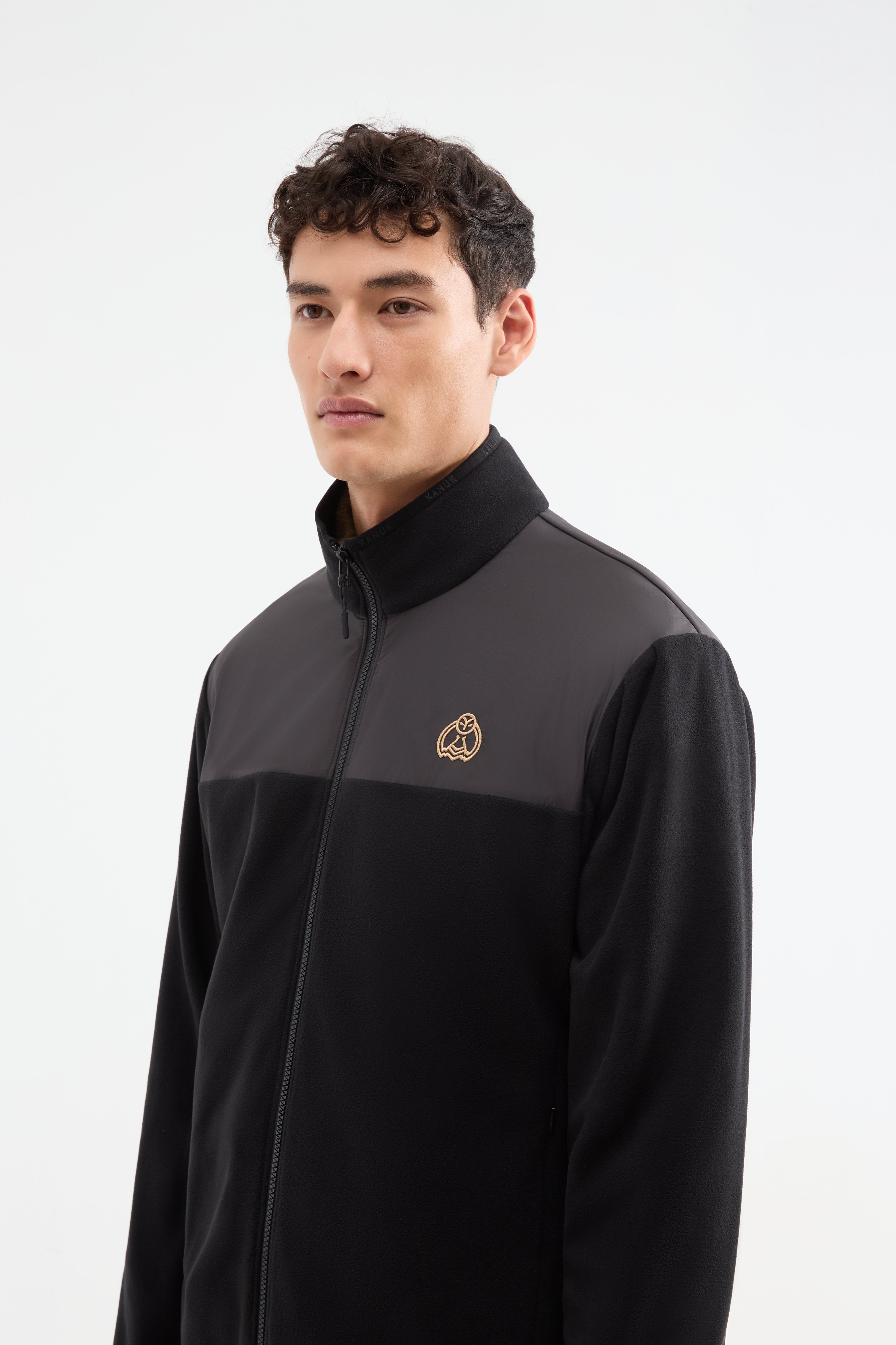 Comox Fleece in Black - 2