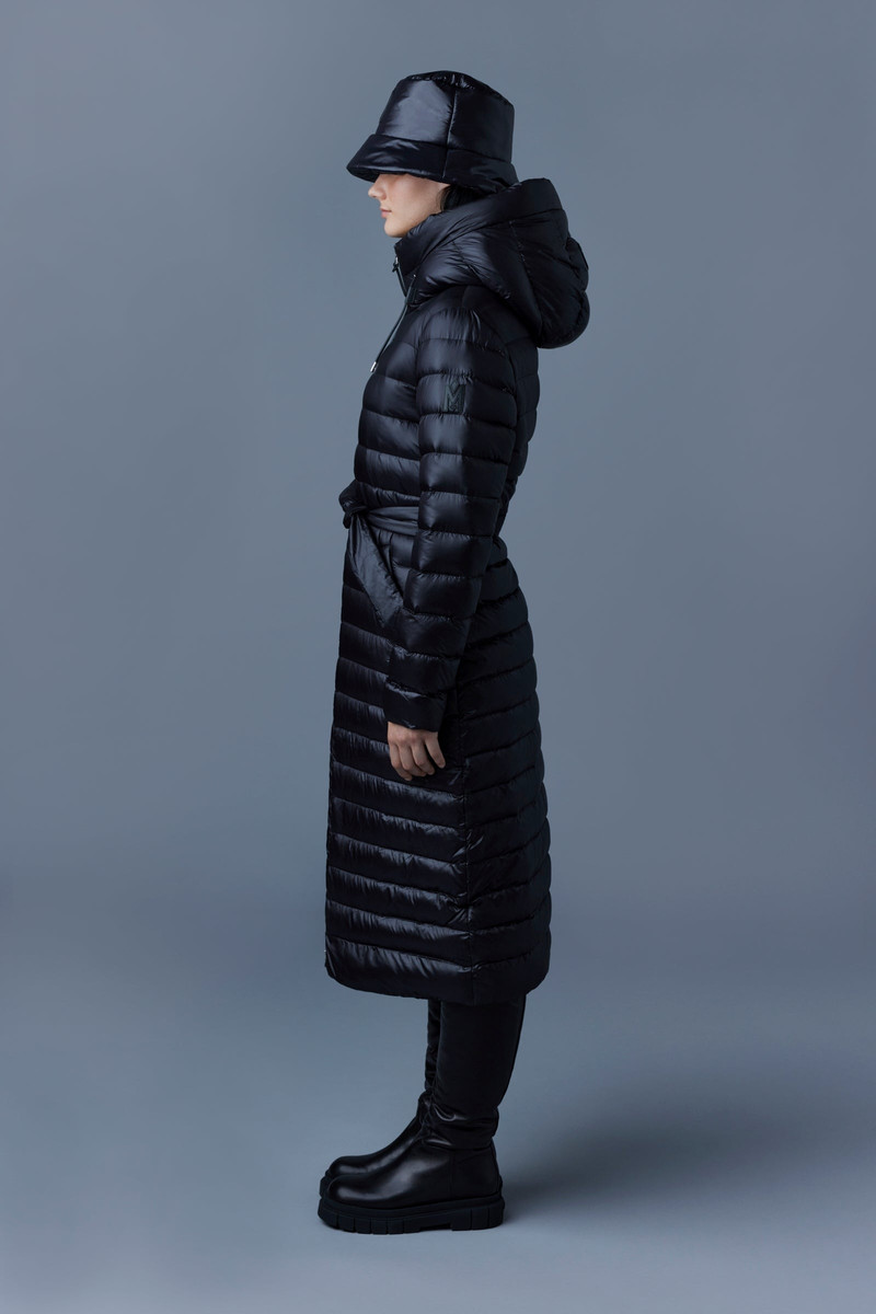 PORTIA Ultralight sateen down coat with tunnel hood for ladies 3