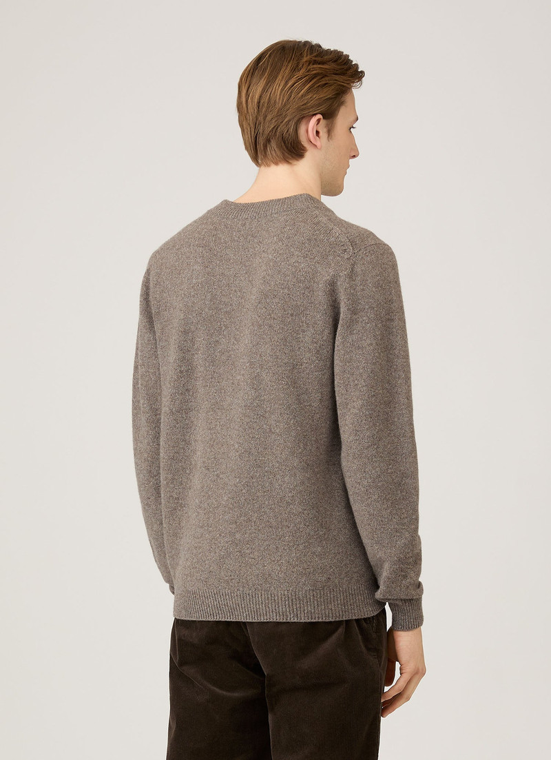 Lambswool V‑neck Jumper 5