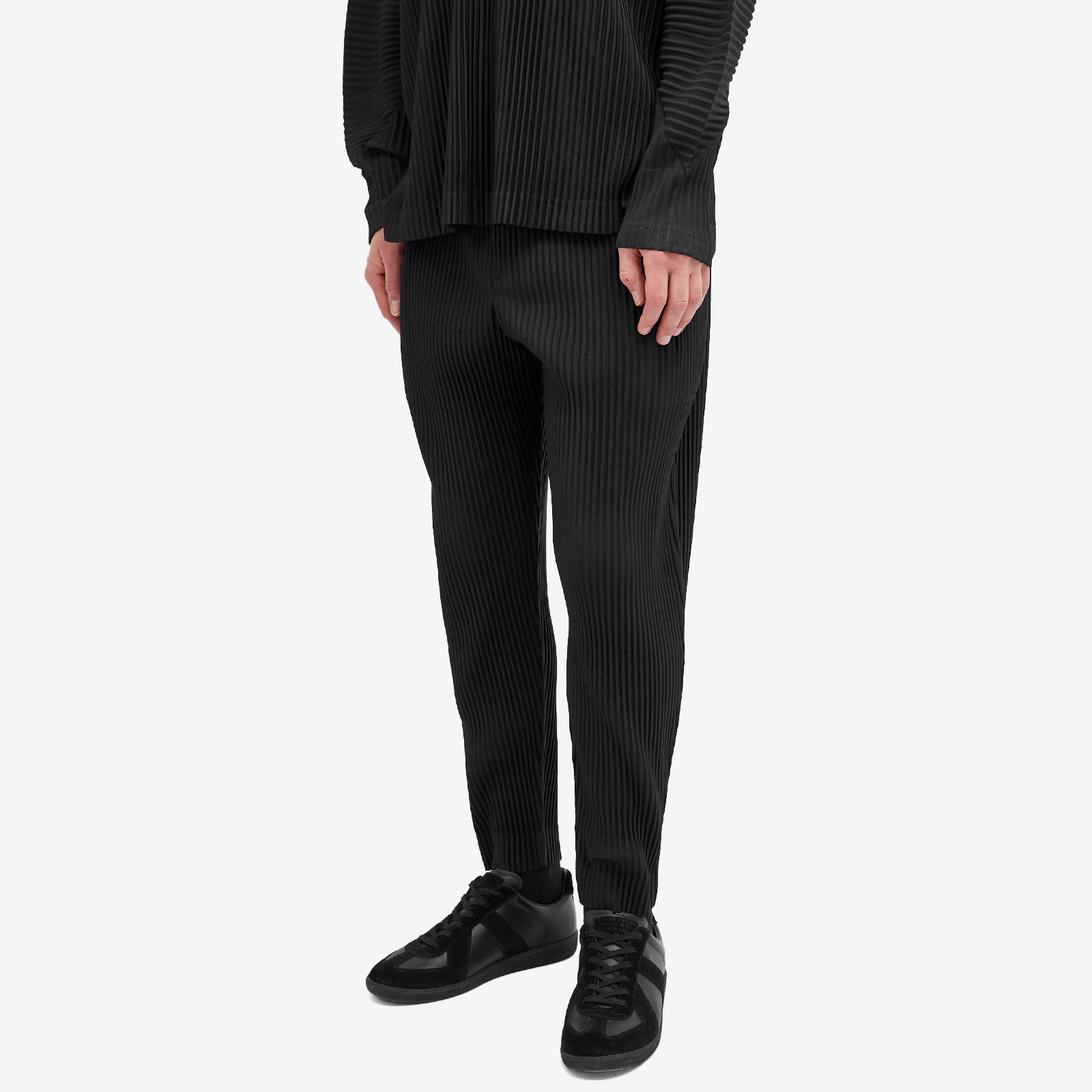 Homme Plissé Issey Miyake Pleated Tapered Trousers - 2