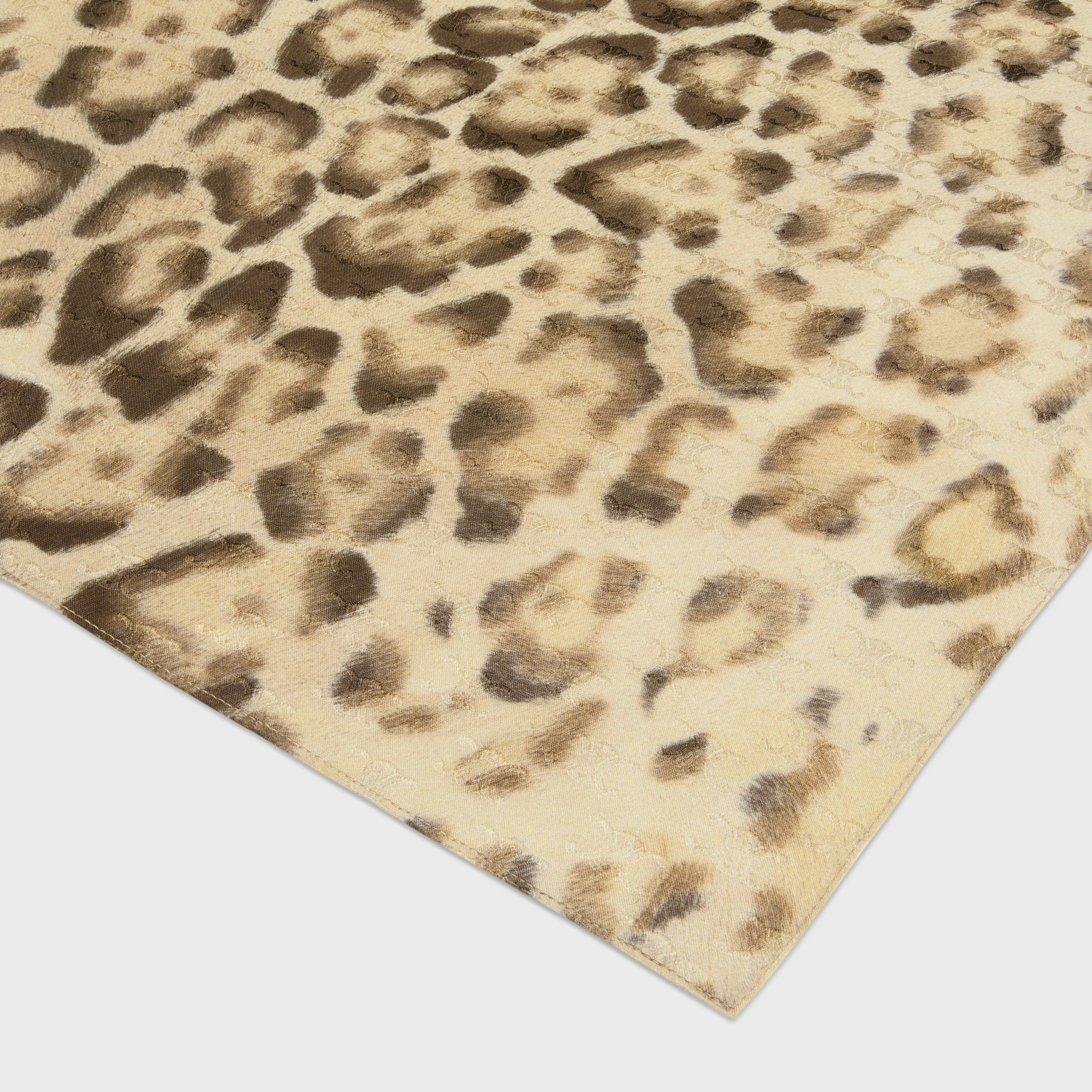 leopard print triomphe bandana in silk jacquard - 2