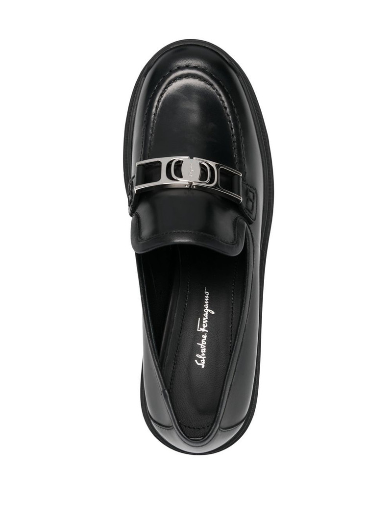 Vara Chain leather 40mm loafers 4