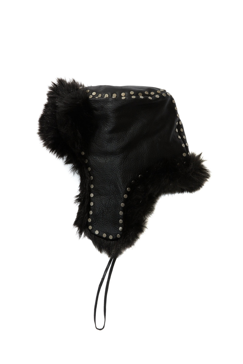 STUDDED TRAPPER 1