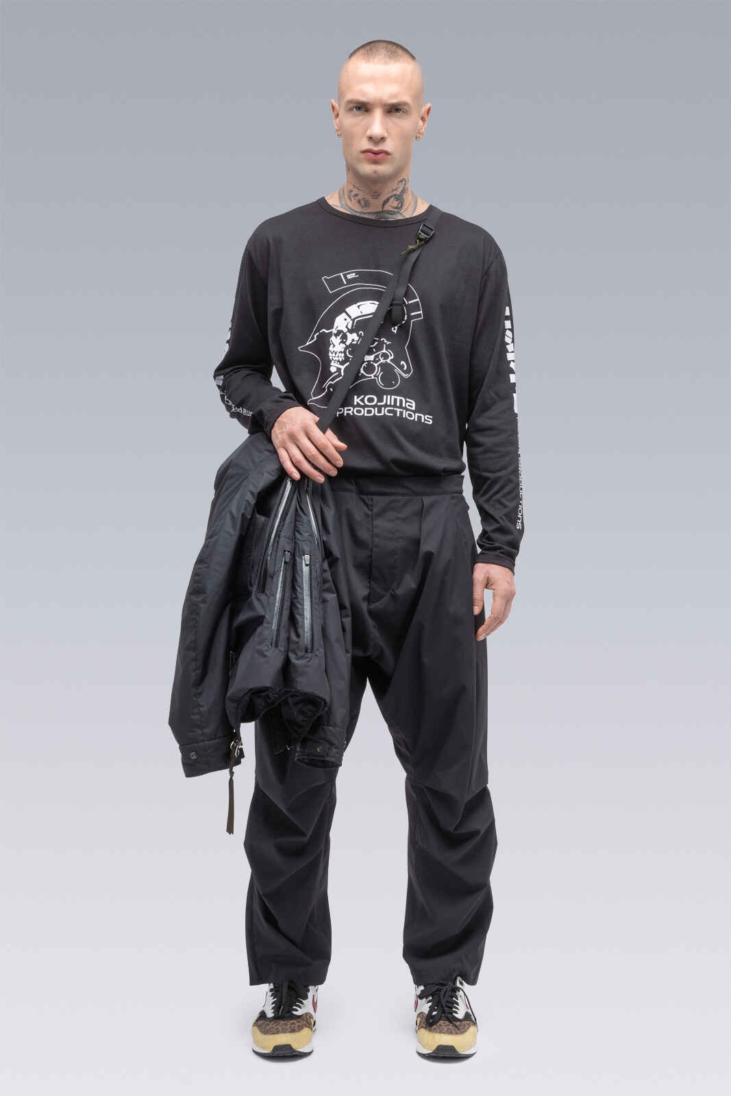J83-WS Black - 32