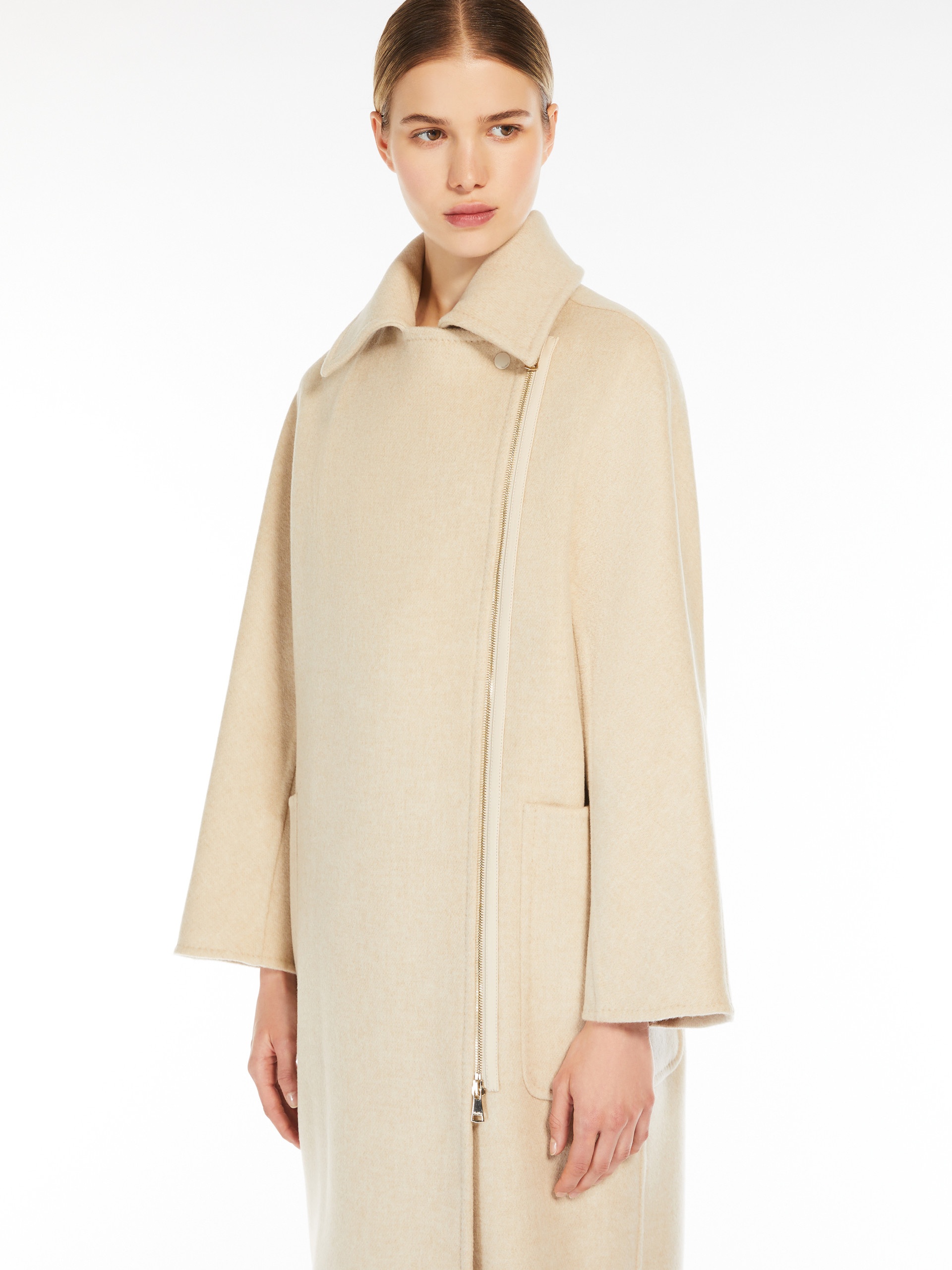 AGOSTO Wool coat with zip - 5
