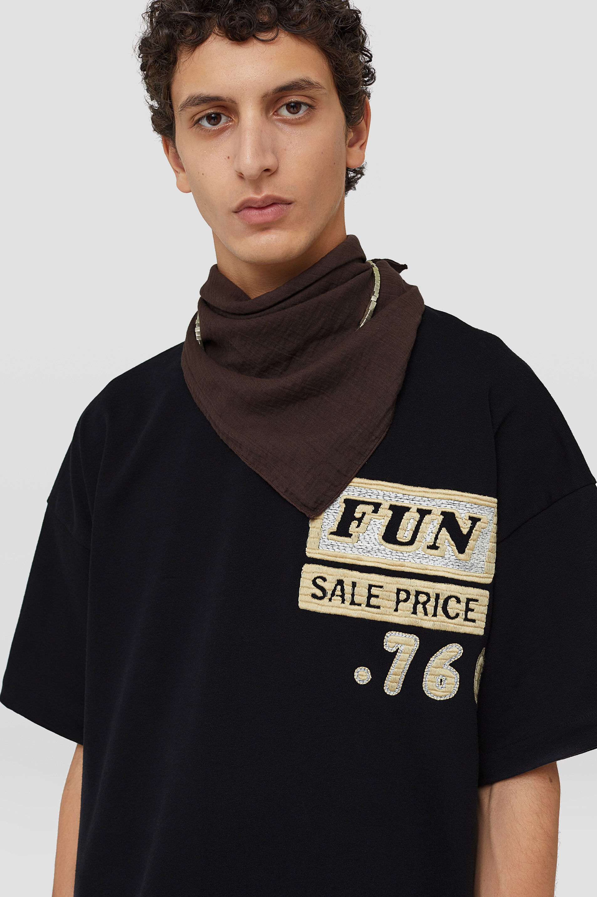 Graphic-Patch T-Shirt - 5