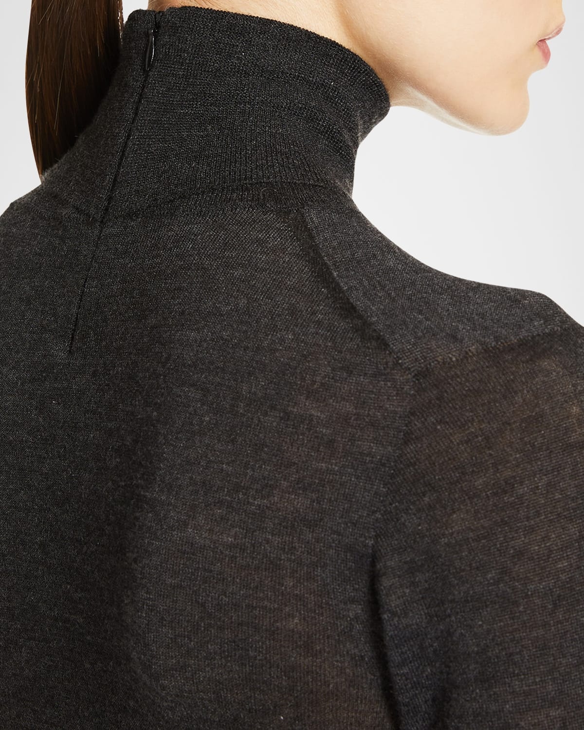 Adda Turtleneck Cashmere Sweater - 5