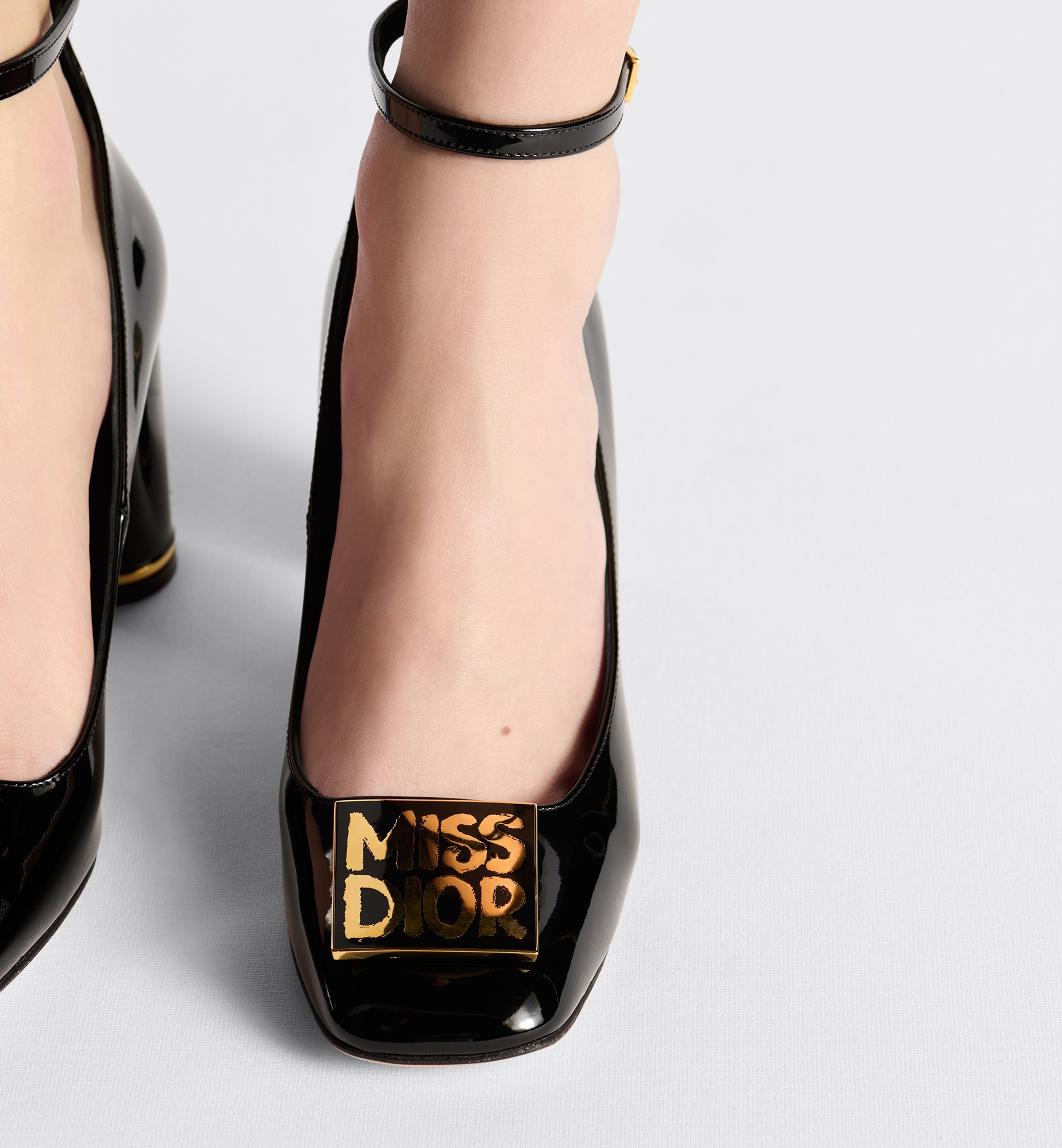 Dior Miss Dior Graffiti Pump | dior | REVERSIBLE