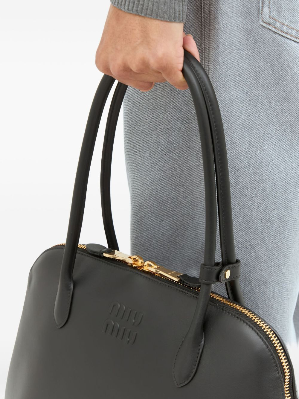 logo-embossed shoulder bag - 4