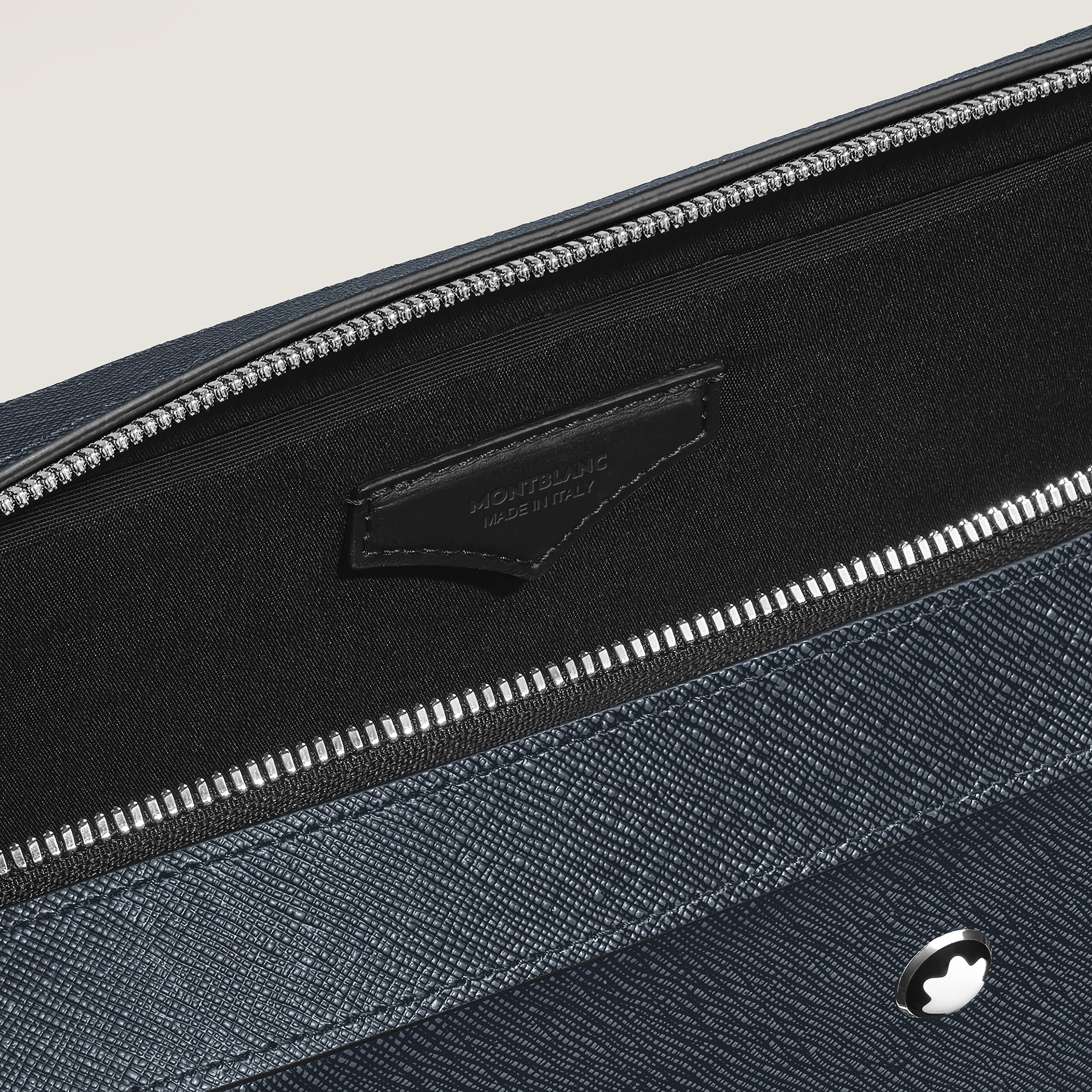 SARTORIAL MEDIUM DOCUMENT CASE - 6