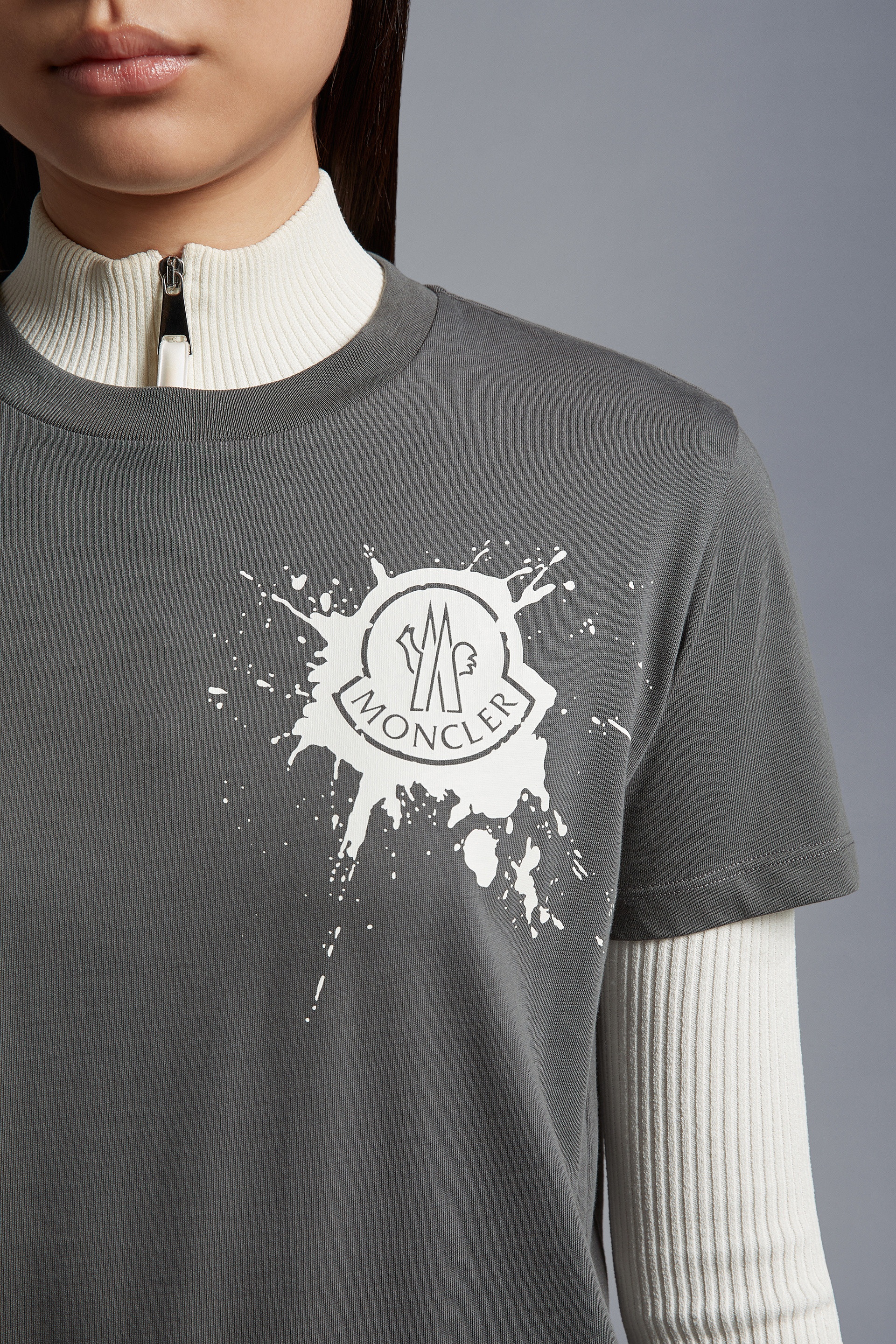 Logo T-Shirt - 4