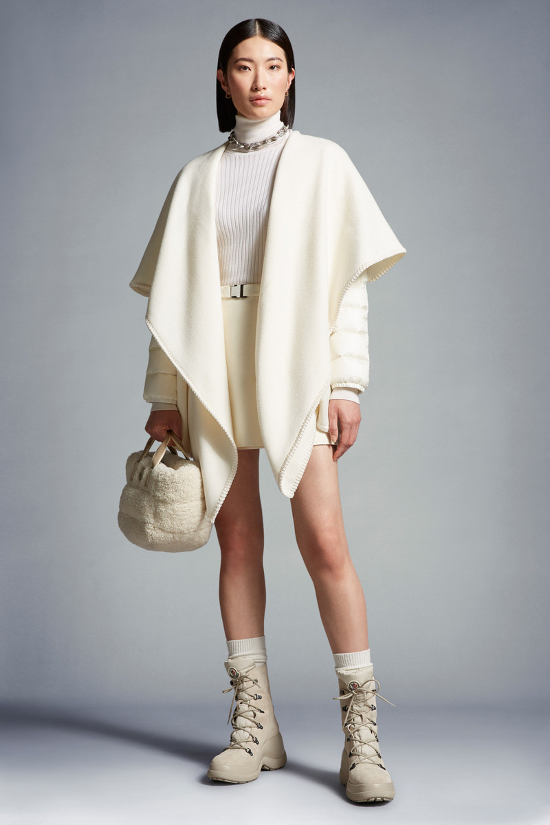 Moncler Wool Blend Cape outlook