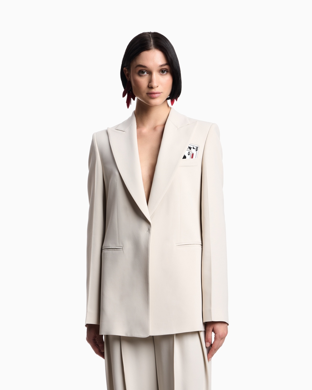 SINGLE-BREASTED BLAZER IN ENVERS SATIN WITH JEU DE CARTES DETAIL - 4