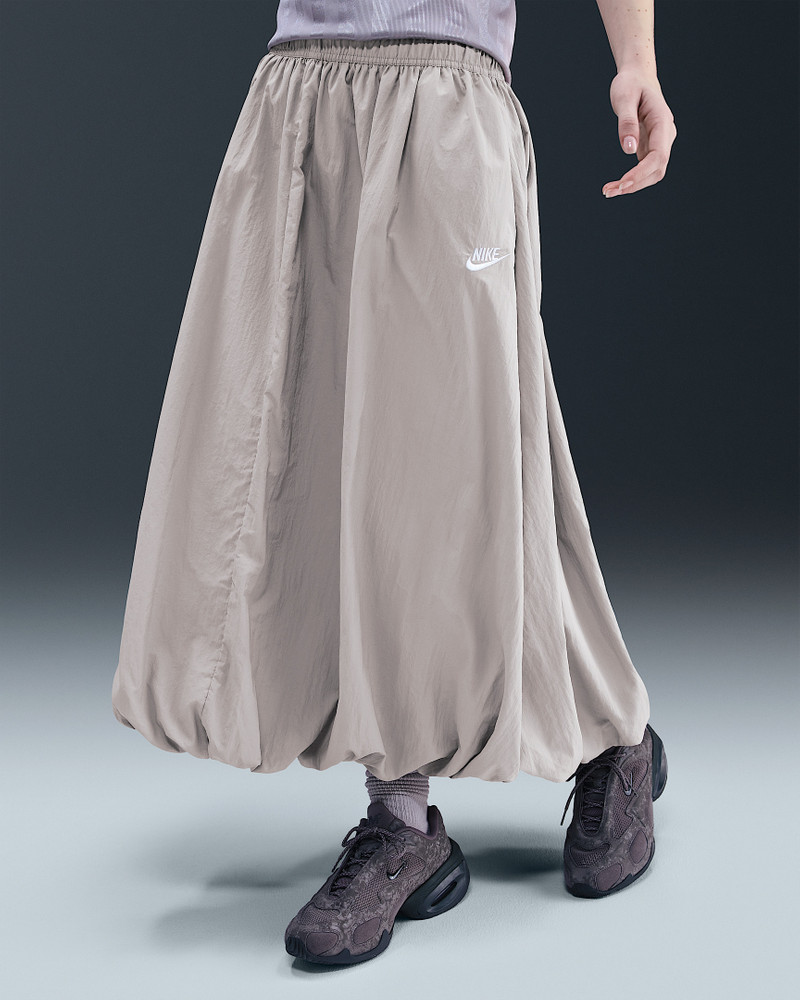 Nike Nike Sportswear Windrunner Women's Skirt outlook