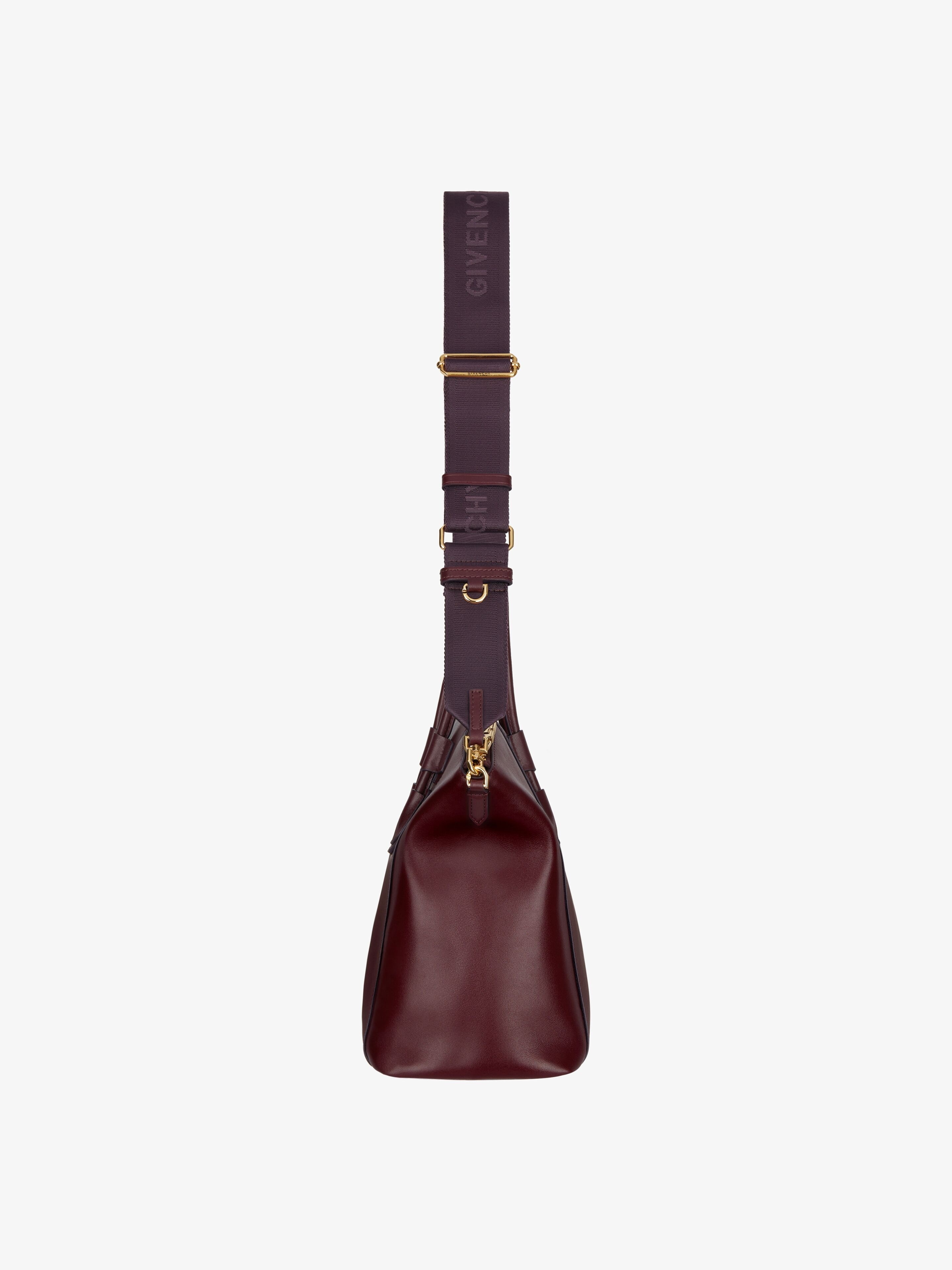SMALL ANTIGONA SPORT BAG IN LEATHER - 4