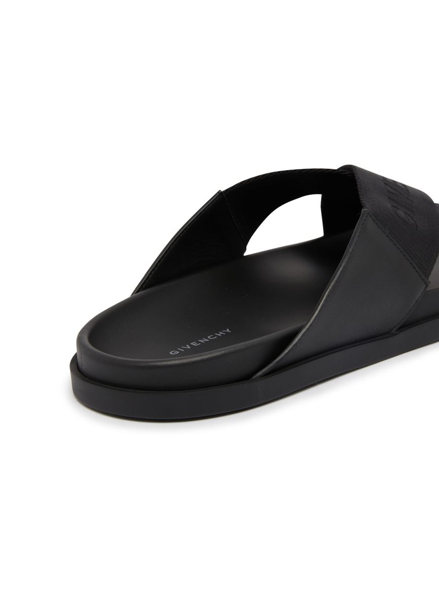 G Flat sandals with crossed bands - 7