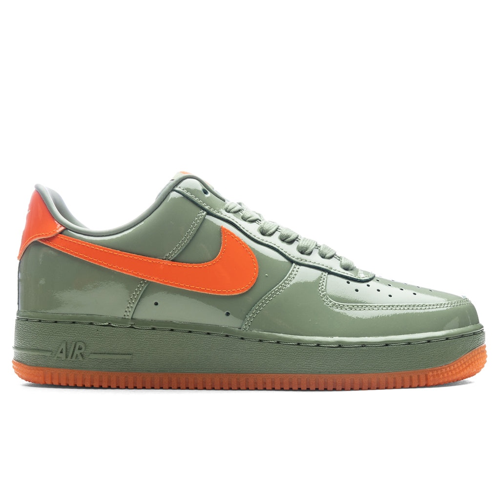 AIR FORCE 1 '07 PREMIUM - OIL GREEN/SAFETY ORANGE/PLATINUM TINT - 1