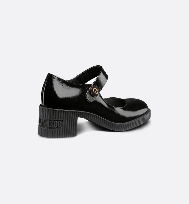 Dior D-Doll Pump outlook