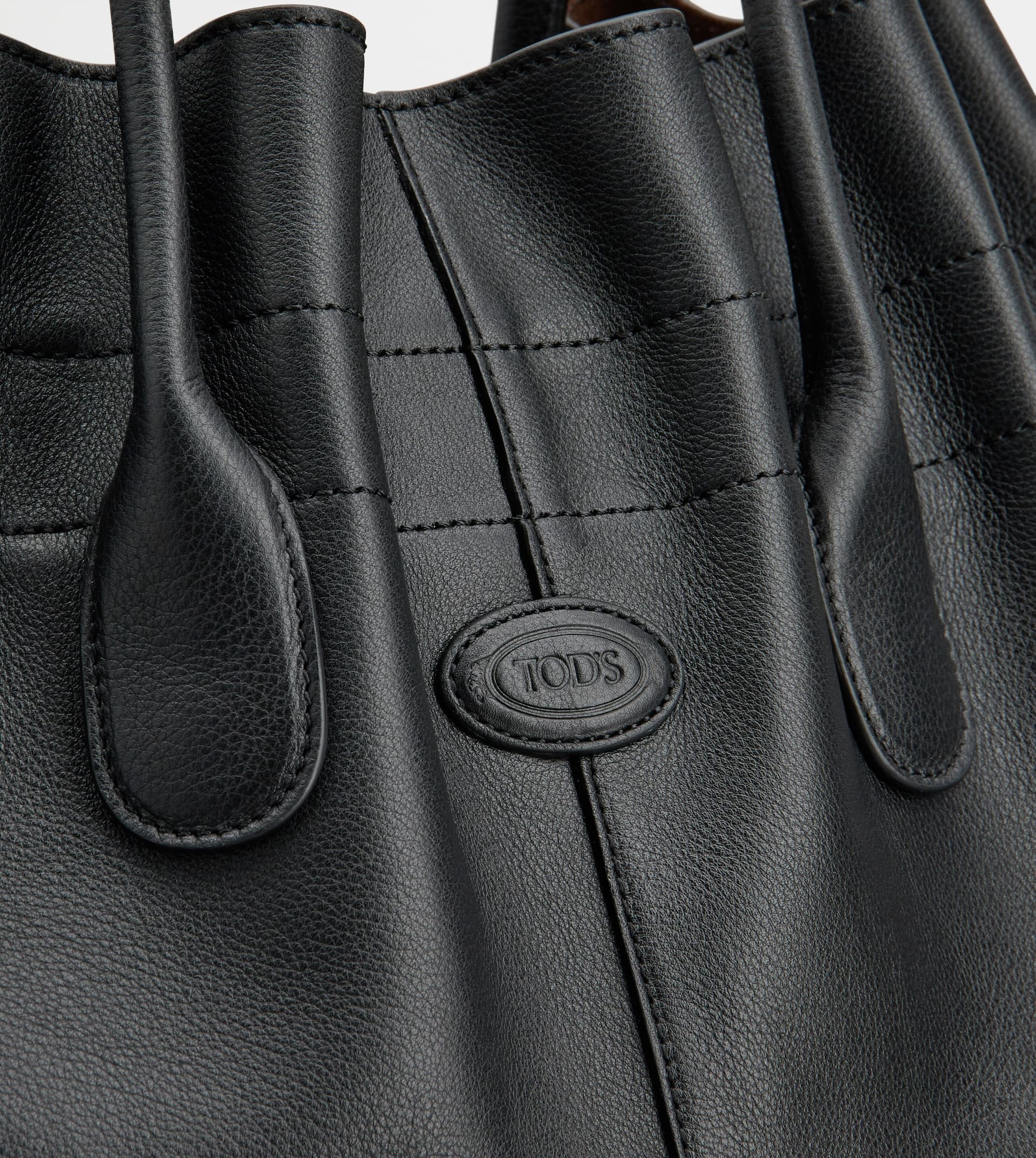 TOD'S DI BAG IN LEATHER MEDIUM WITH DRAWSTRING - BLACK - 4