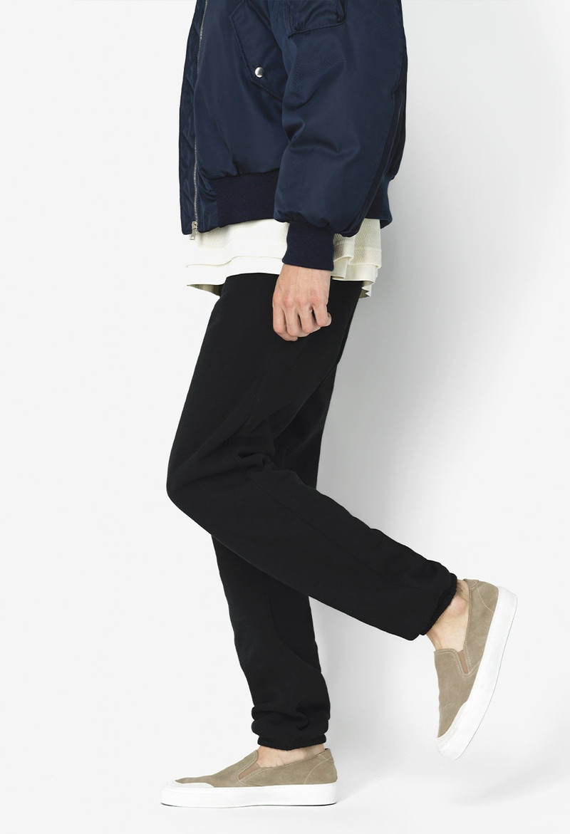 John Elliott INTERVAL SWEATS outlook