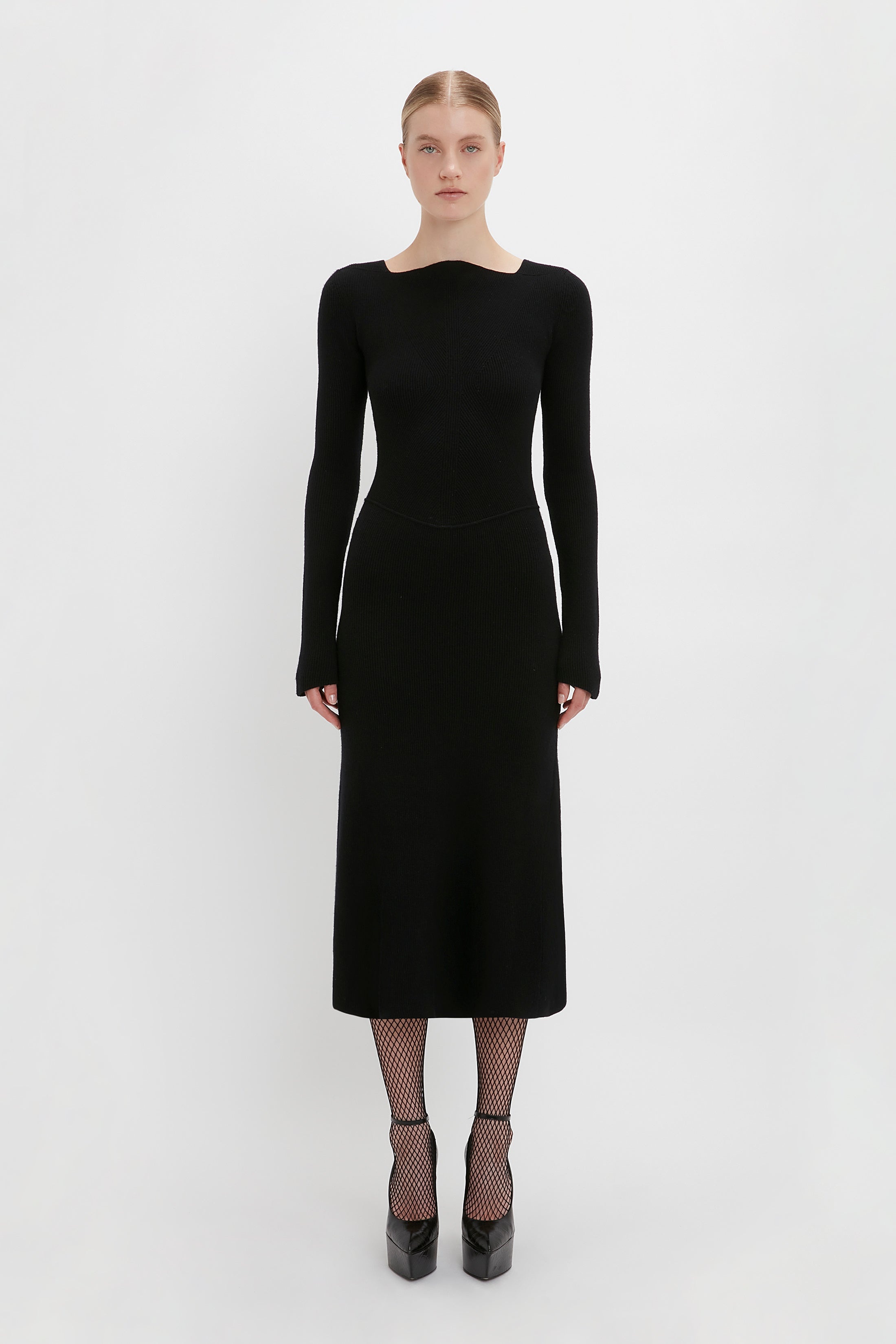 Knitted Circle Panel Dress In Black - 2