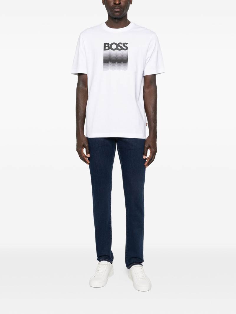 BOSS logo-graphic T-shirt outlook