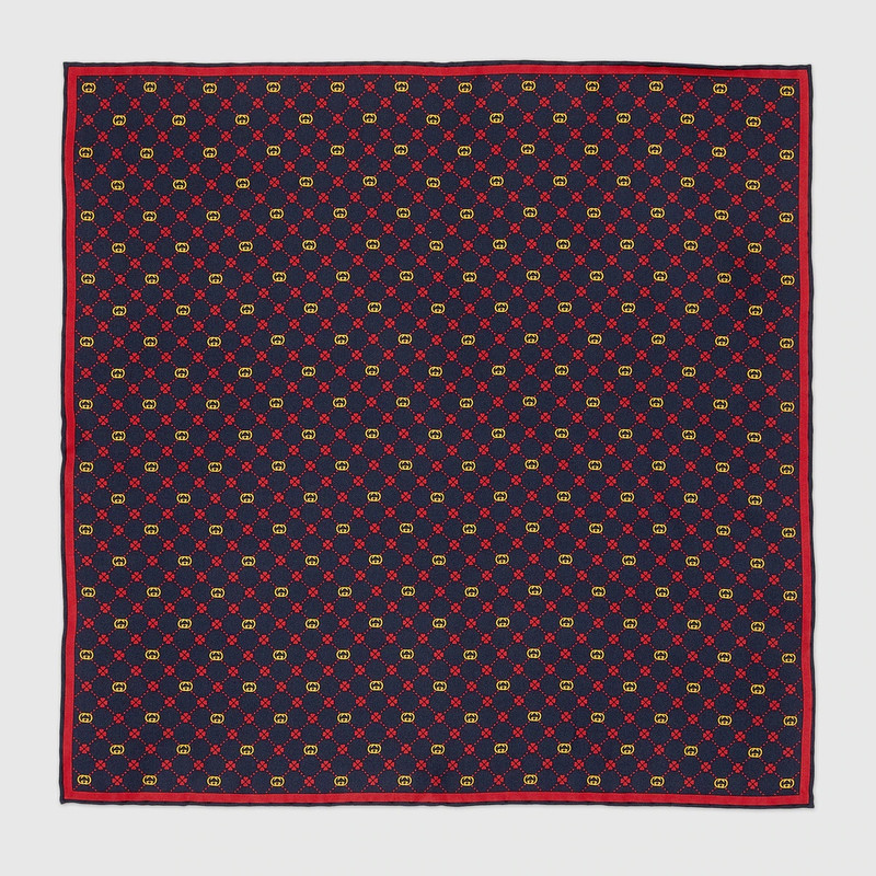 Interlocking G silk pocket square 1