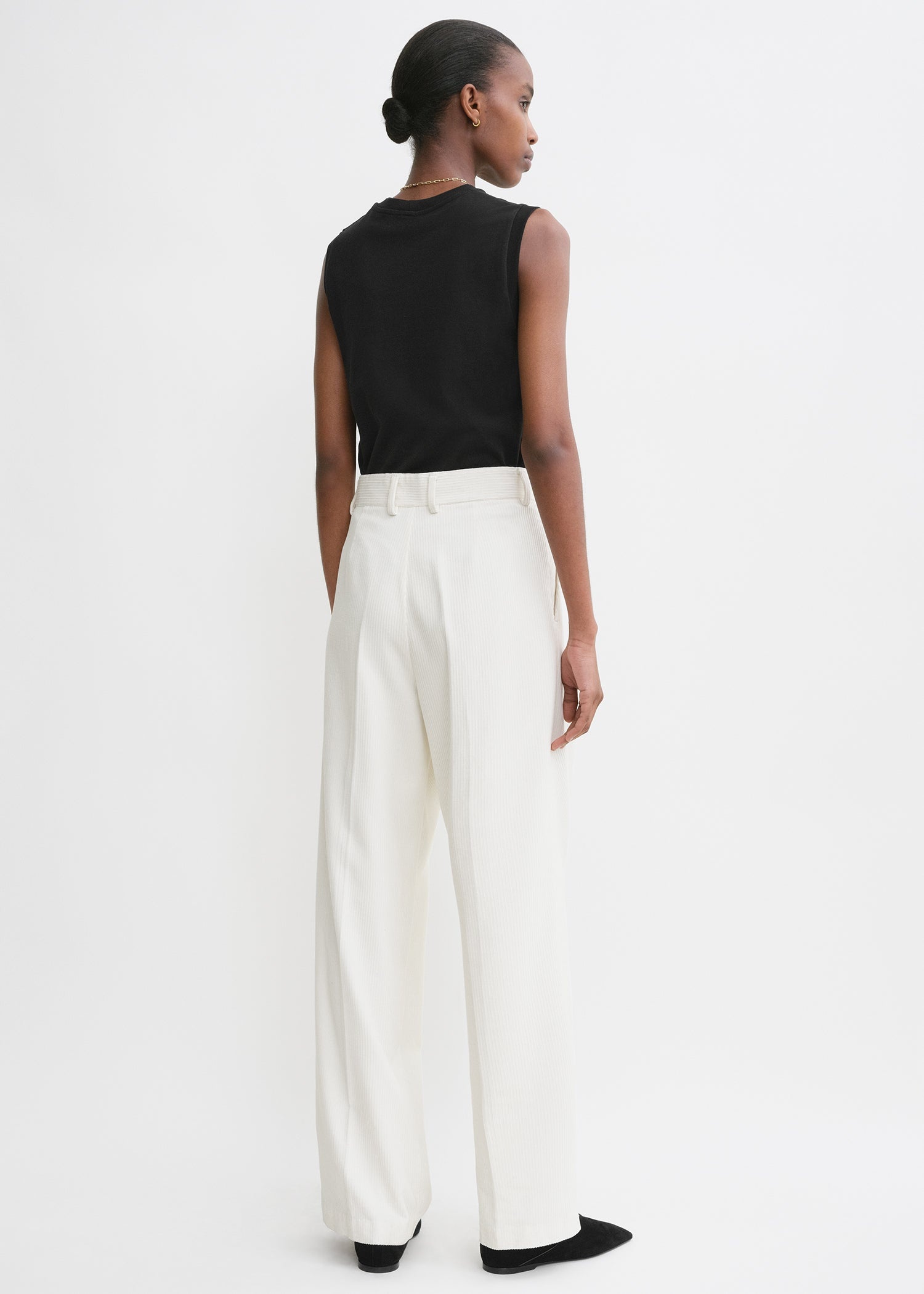 Relaxed sleeveless tee black - 4