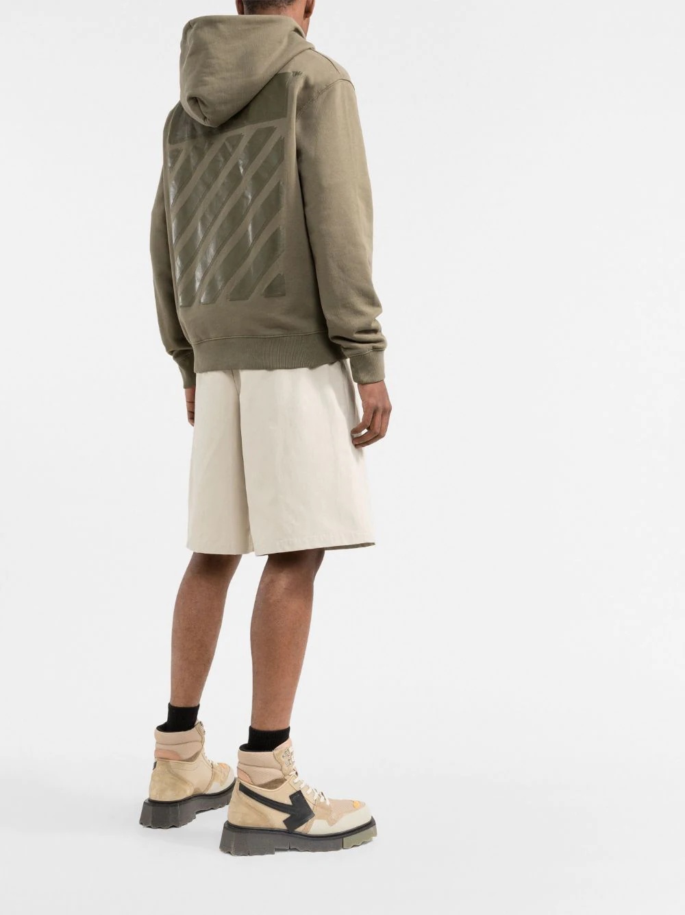 Arrows-print bermuda shorts - 4