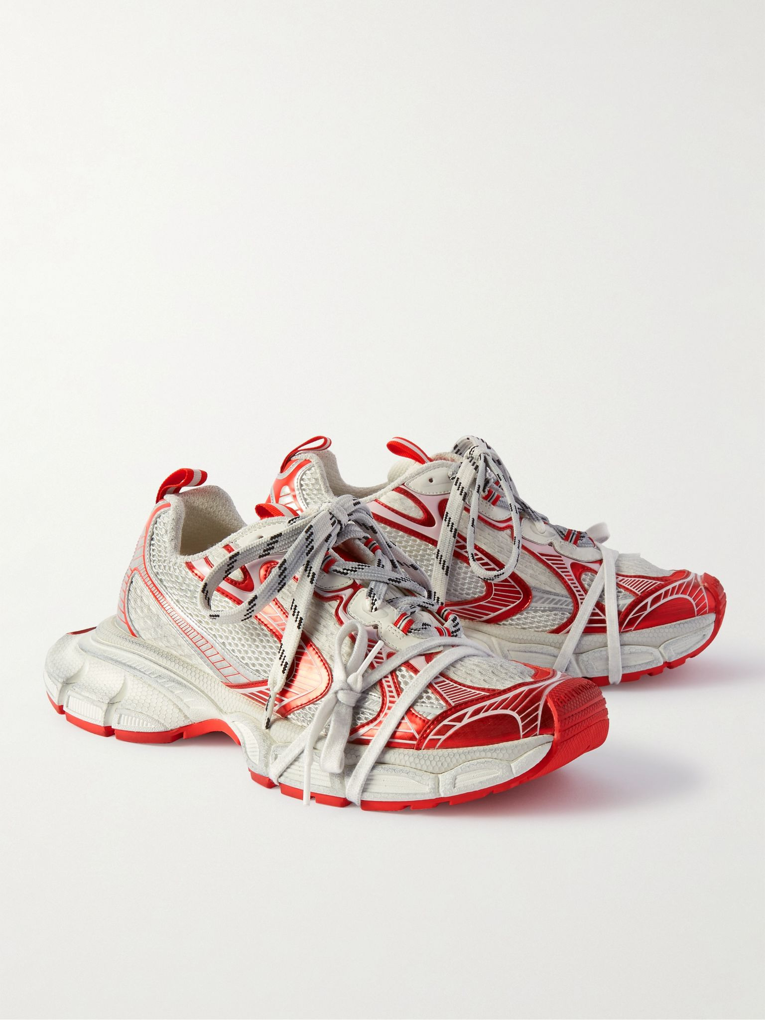 3XL Distressed Mesh and Rubber Sneakers Red - 3