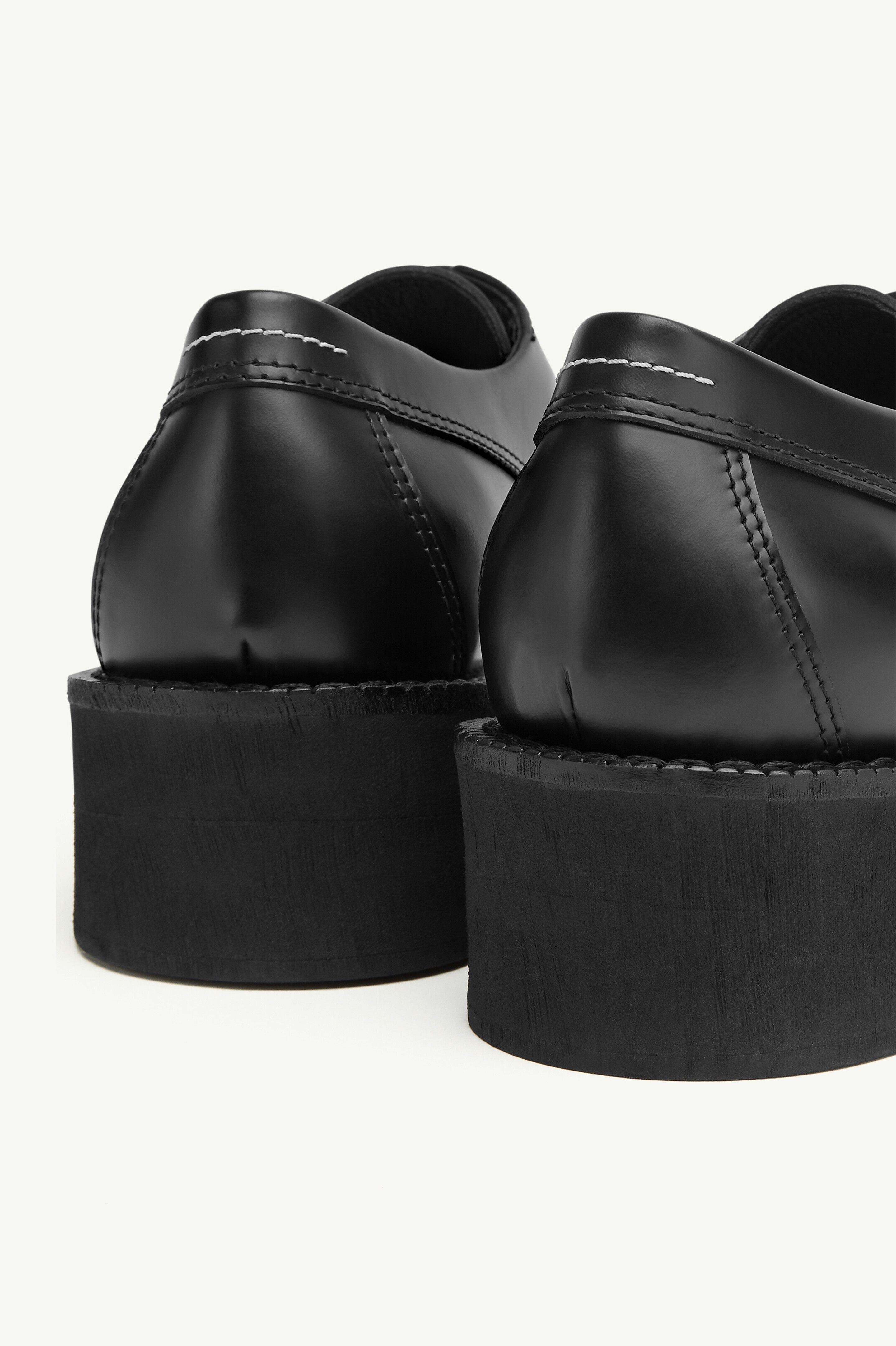 Split Toe Lace-up Shoes - 5