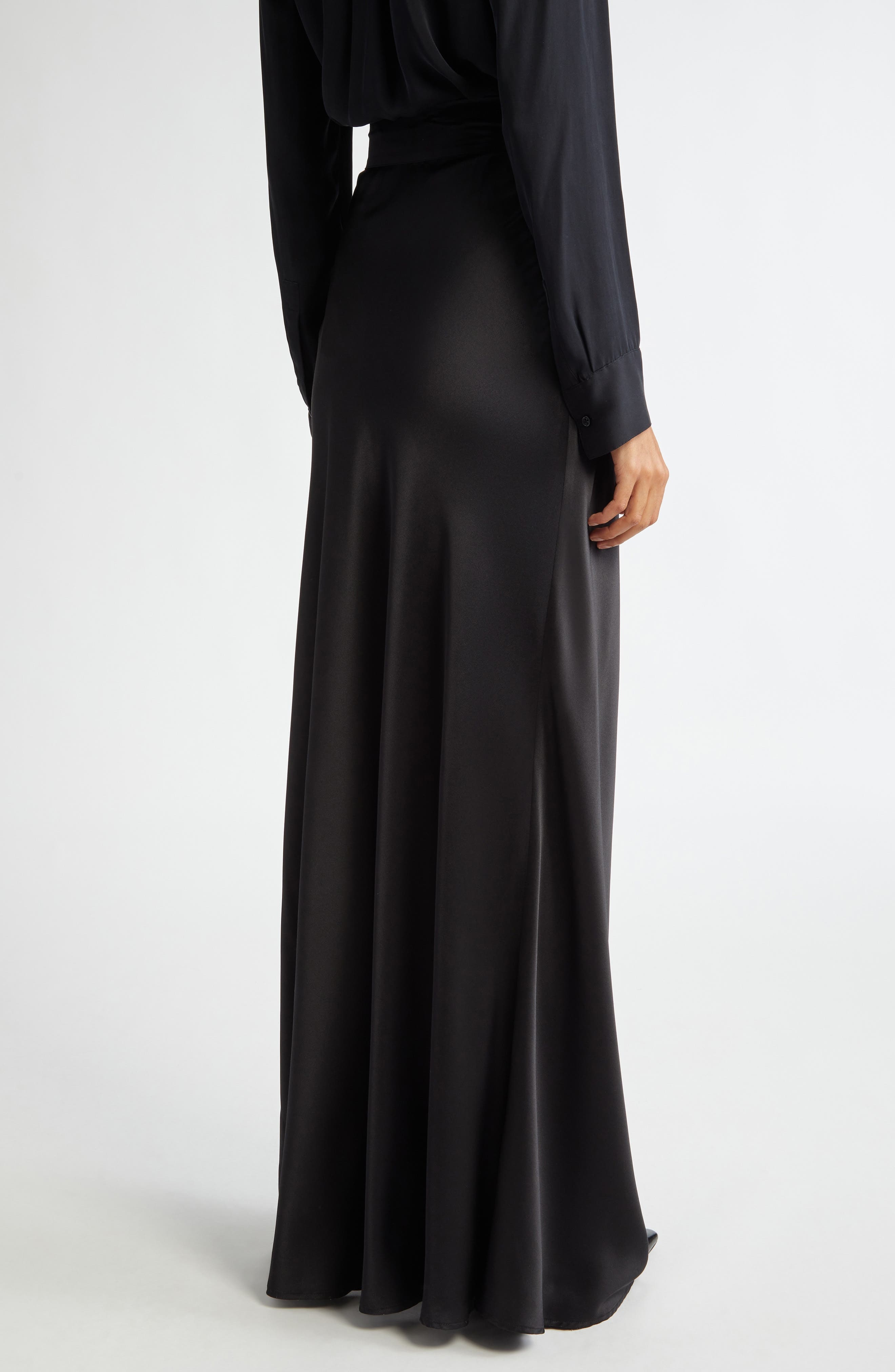 L'AGENCE Ryker Bias Cut Silk Maxi Skirt in Black at Nordstrom - 3