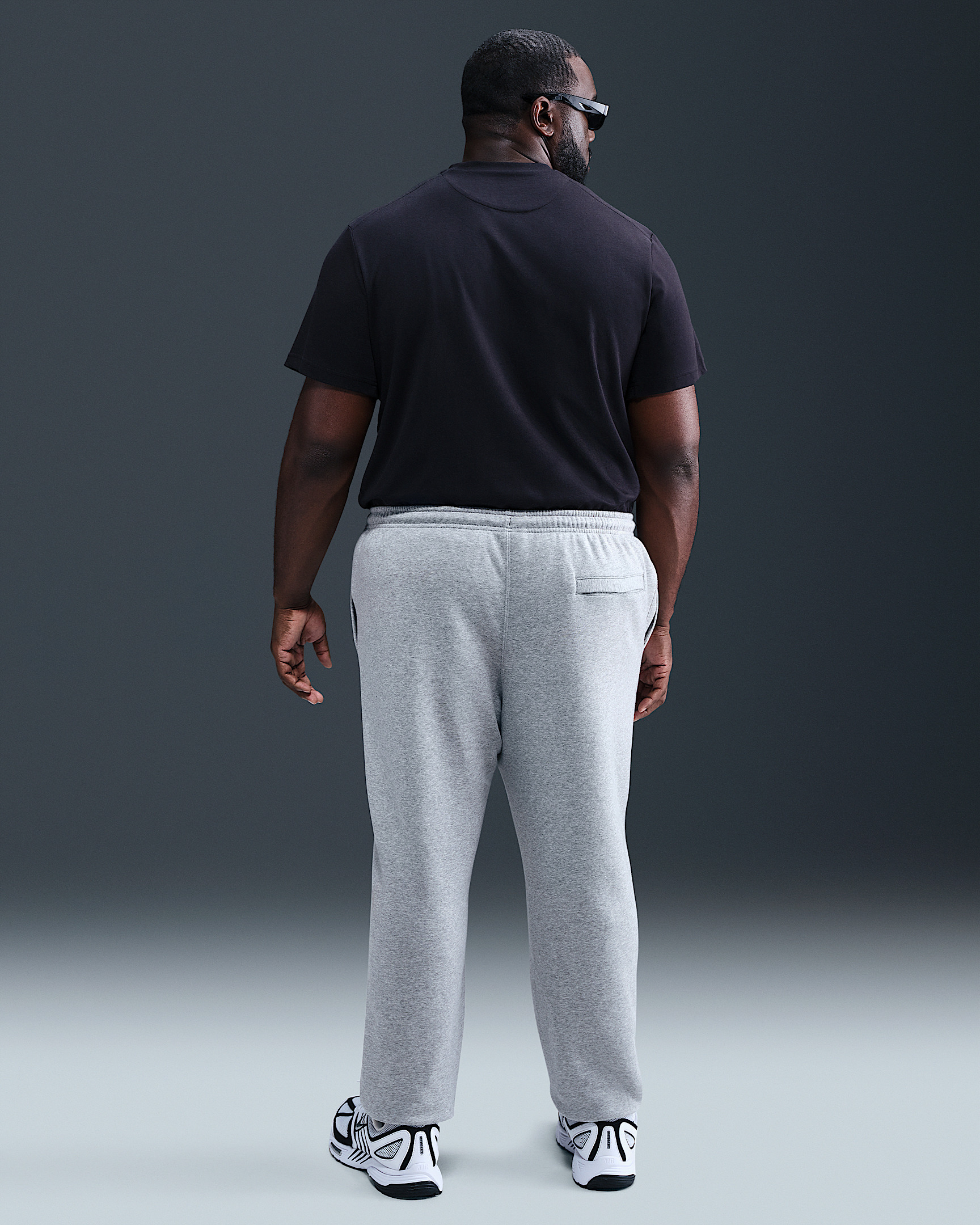 Nike Club Men's Joggers - 9