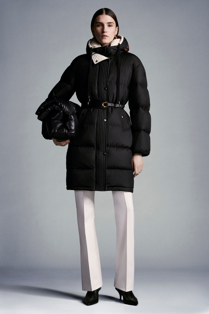 Moncler Erysimum Long Down Jacket outlook