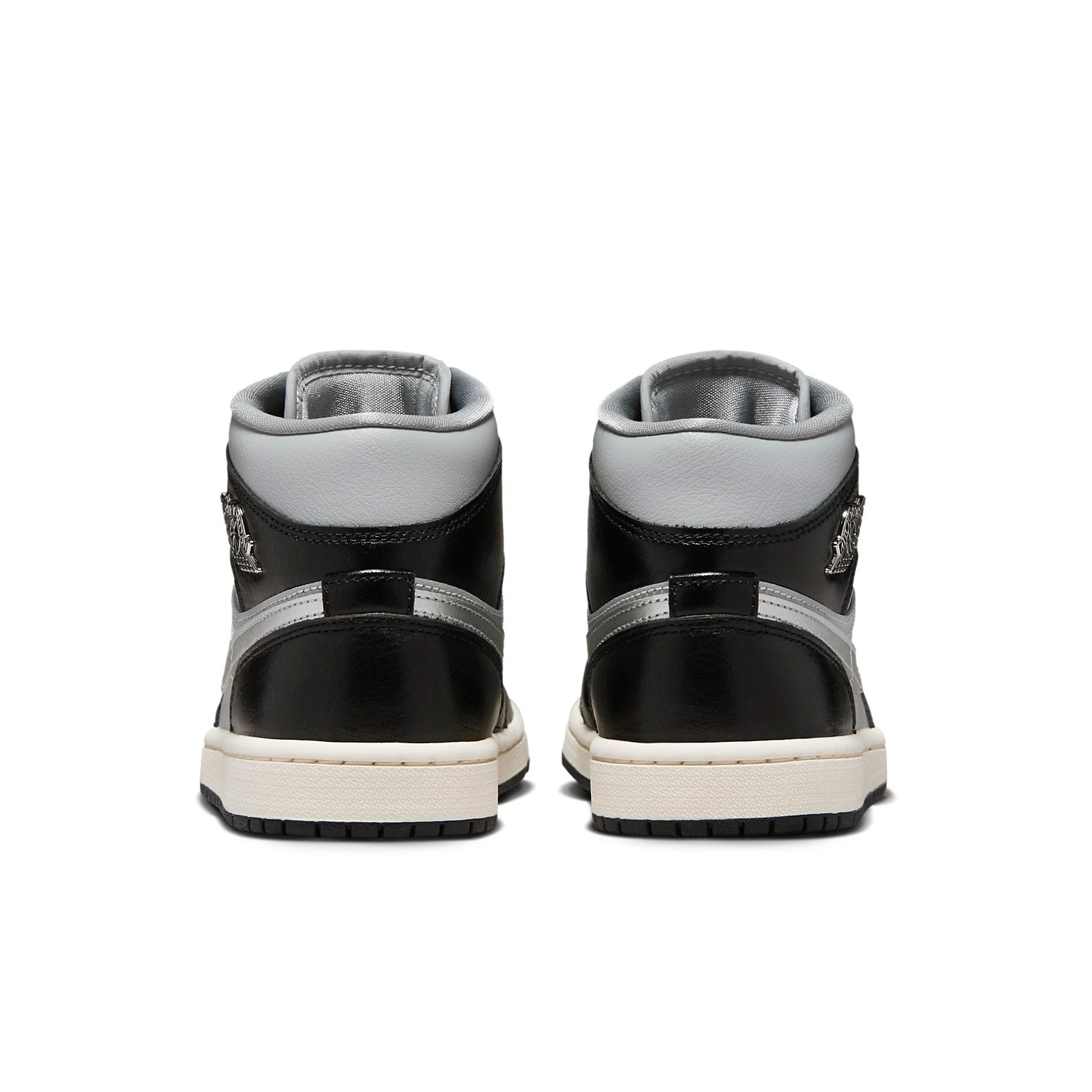 (WMNS) Air Jordan 1 Mid SE 'Black Chrome' FB9892-002 - 5