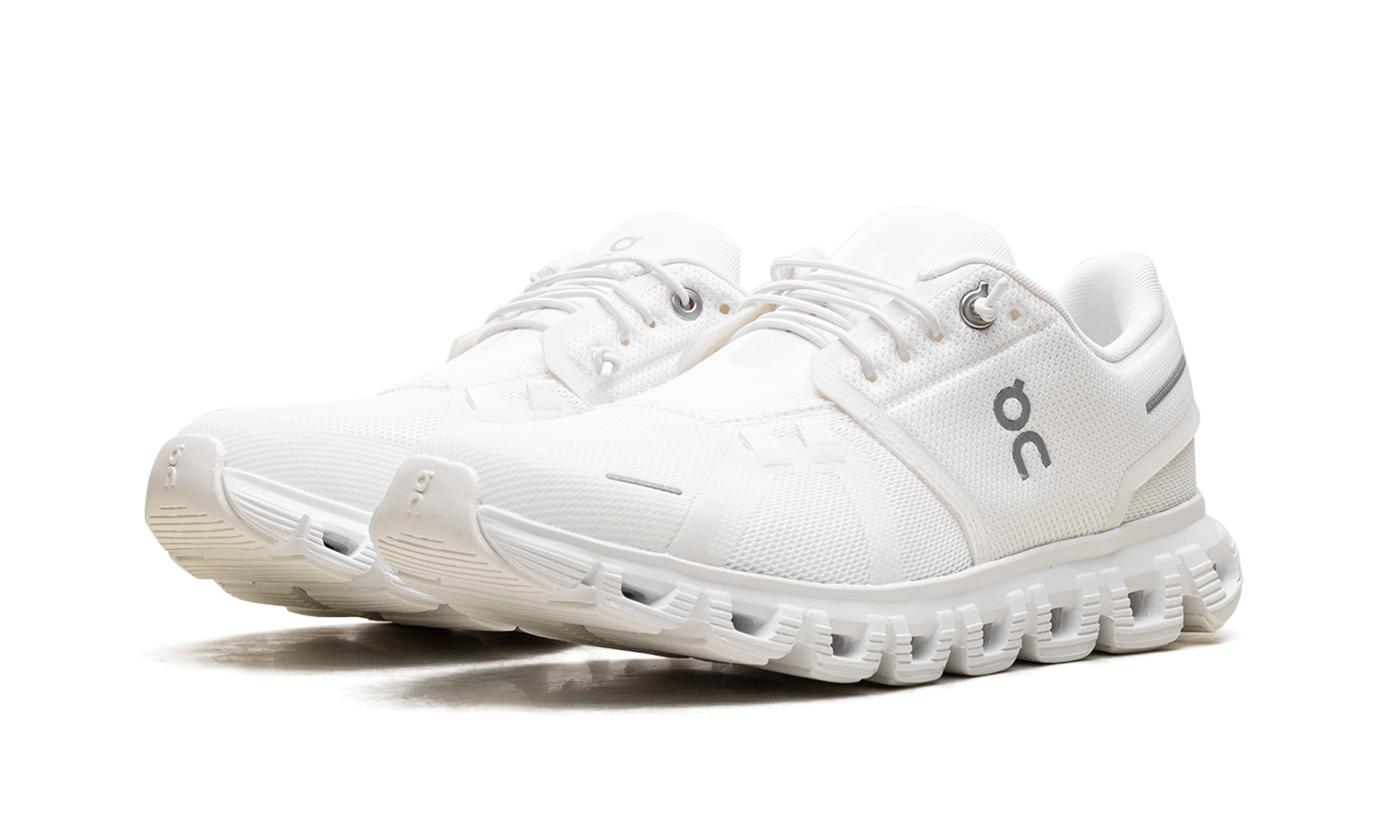 Cloud 6 WMNS "White White" - 2