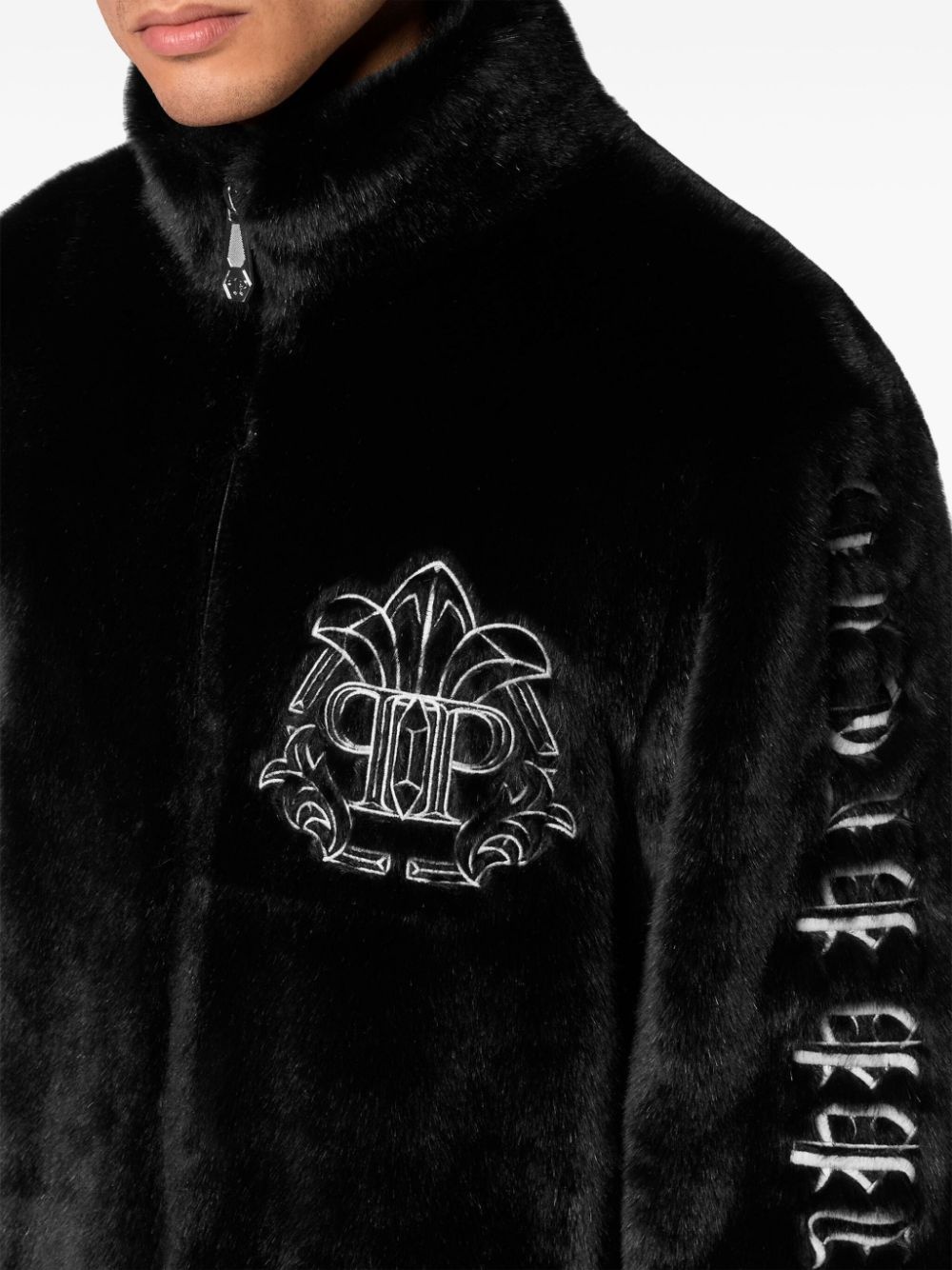 faux-fur logo-embroidered jacket - 5