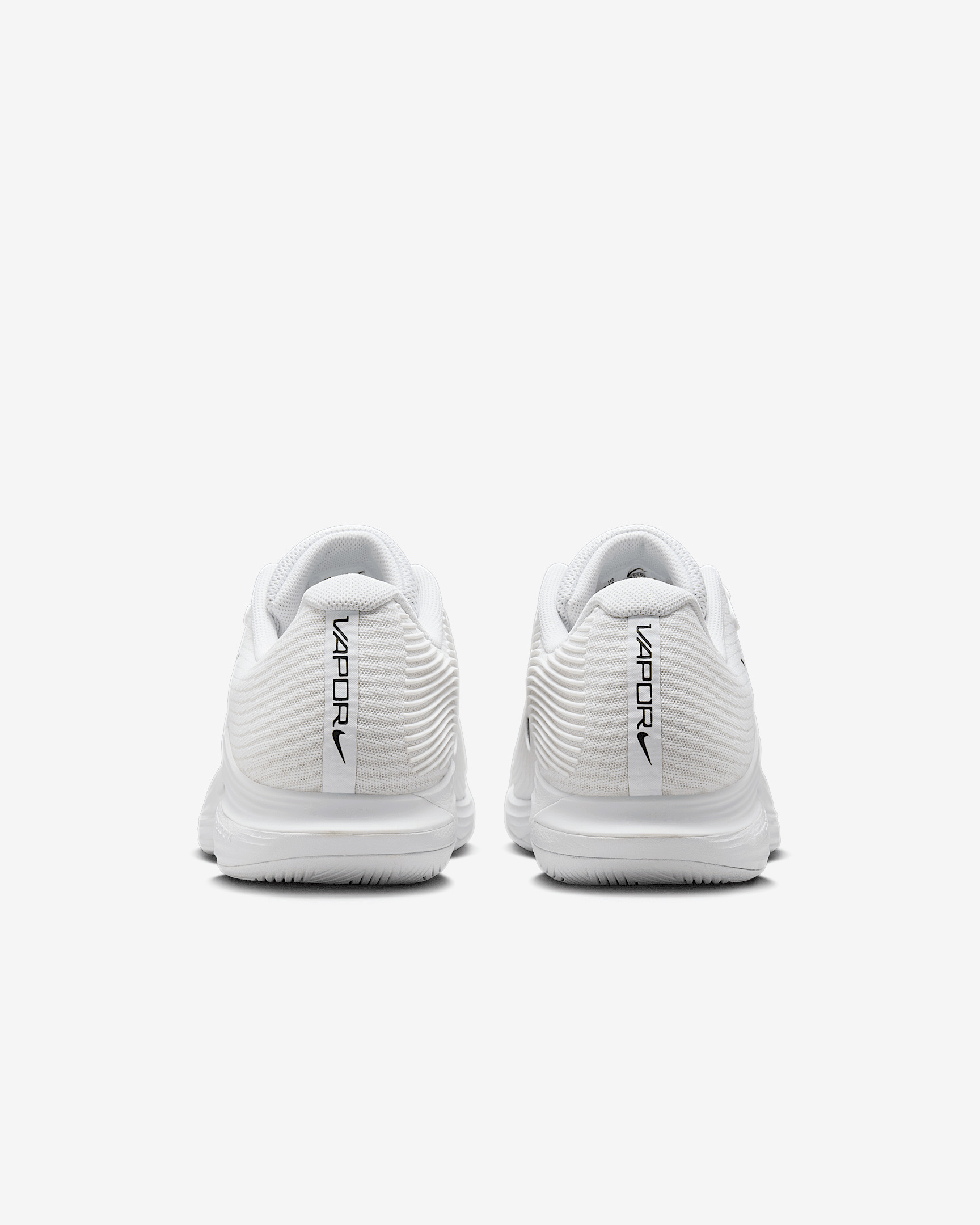 Nike Vapor 12 Men's Hard Court Tennis Shoes - 6