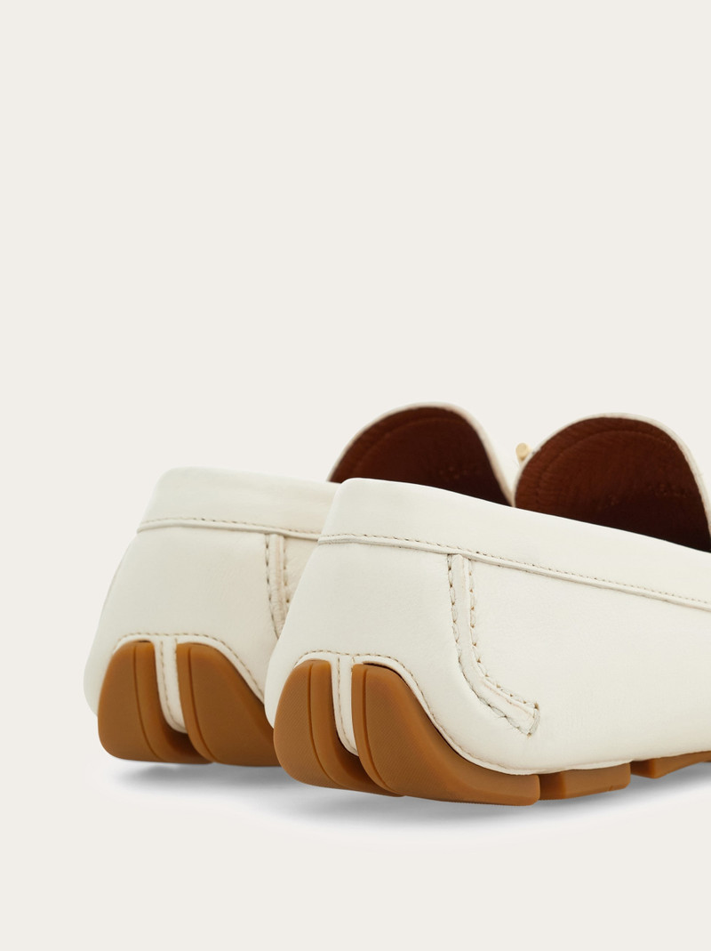 FERRAGAMO Driver with Gancini ornament outlook