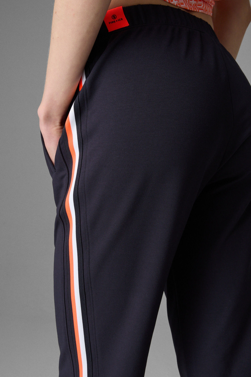 Thea sweatpants in Dark blue 5