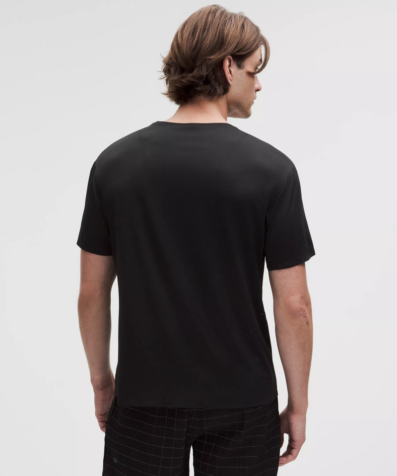 Fast and Free Short-Sleeve Shirt 3