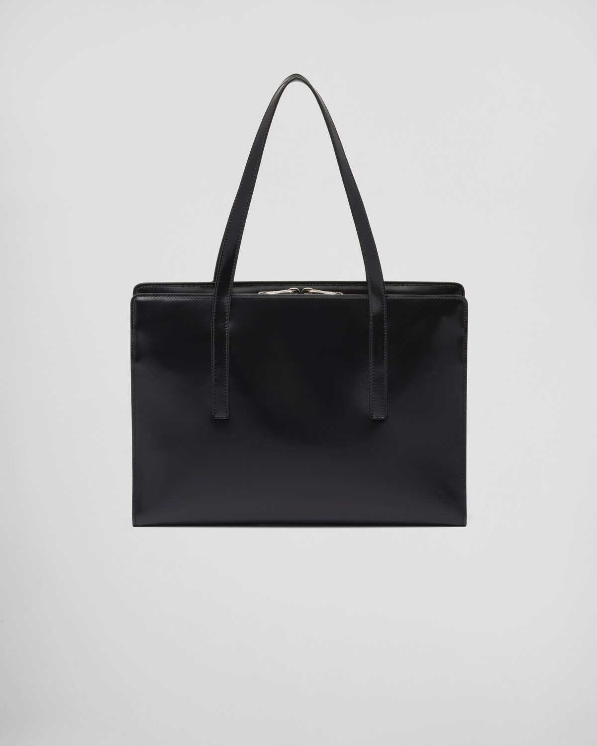 [PRADA] ★Re-Edition 1995 Brushed トートバッグ★ PRADA Prada Re-Edition 1995 brushed-leather medium handbag
