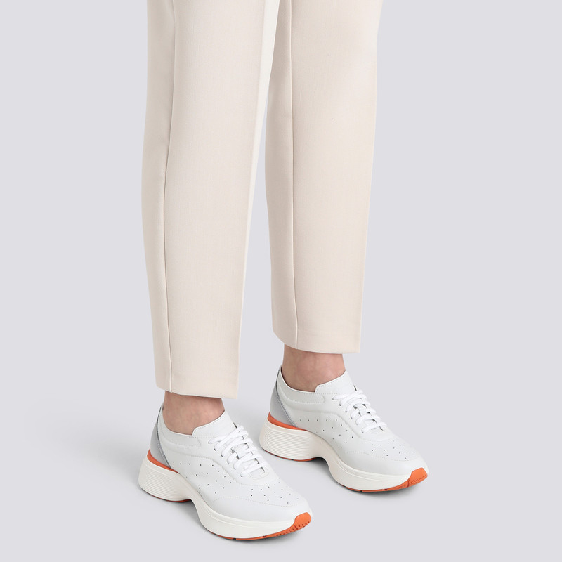 Santoni Women's white leather Bounce sneaker outlook