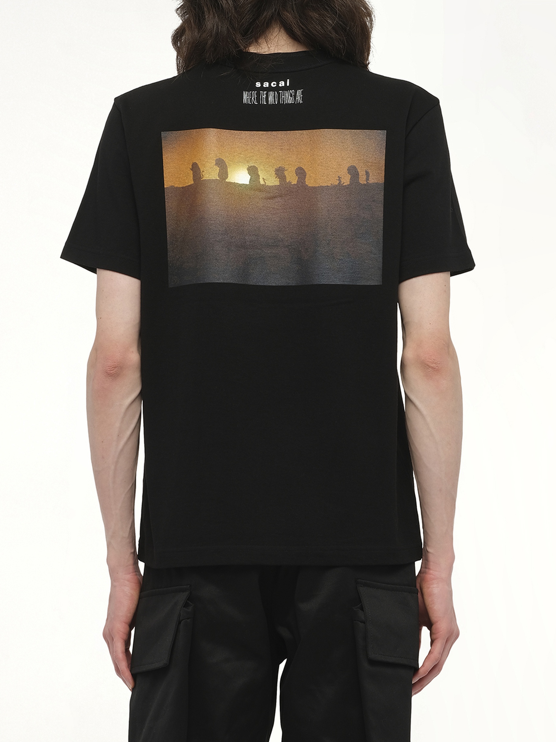 WHERE THE WILD THINGS ARE Logo T-Shirt in Black - 6