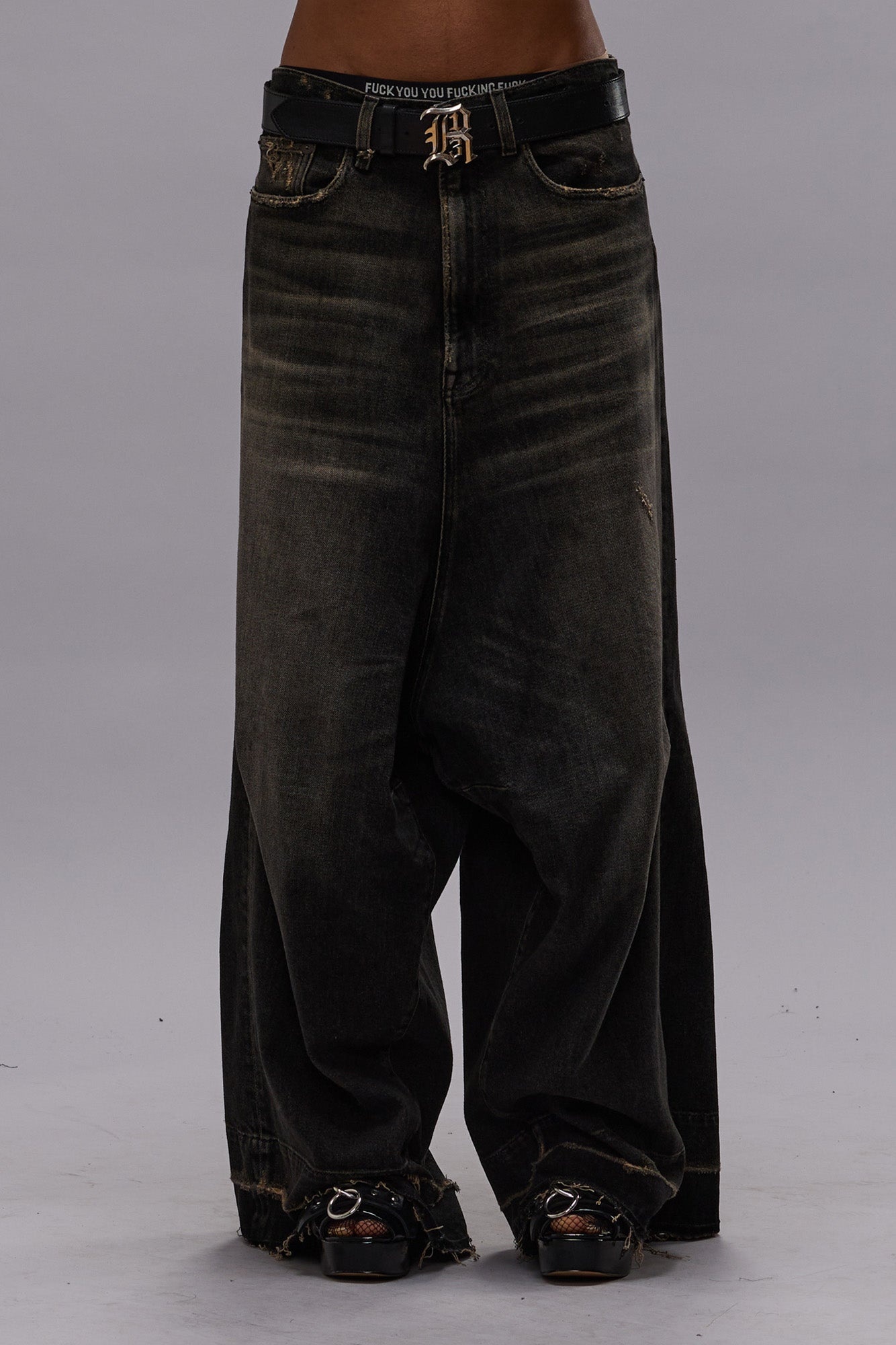 JESSE JEAN - ABBEY BLACK - R13 - 4