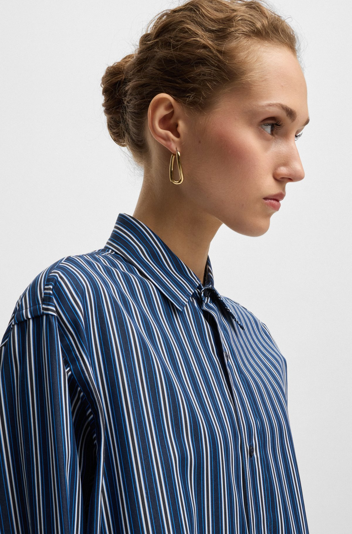 SLIM-FIT BLOUSE IN STRIPED COTTON WITH MONOGRAM - 4
