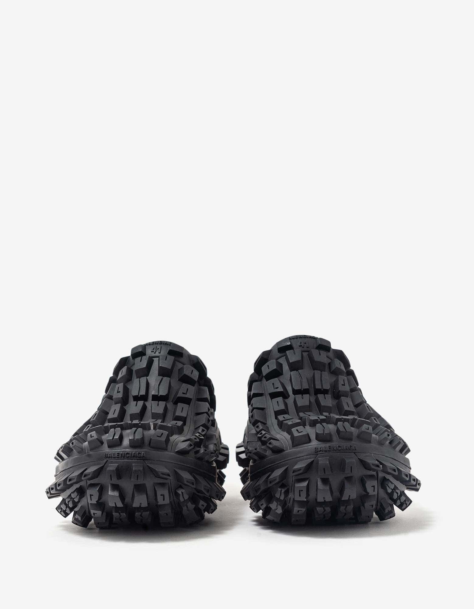 BALENCIAGA Black Bouncer Clogs | zoofashions | REVERSIBLE BALENCIAGA Black Bouncer Clogs | zoofashions | REVERSIBLE