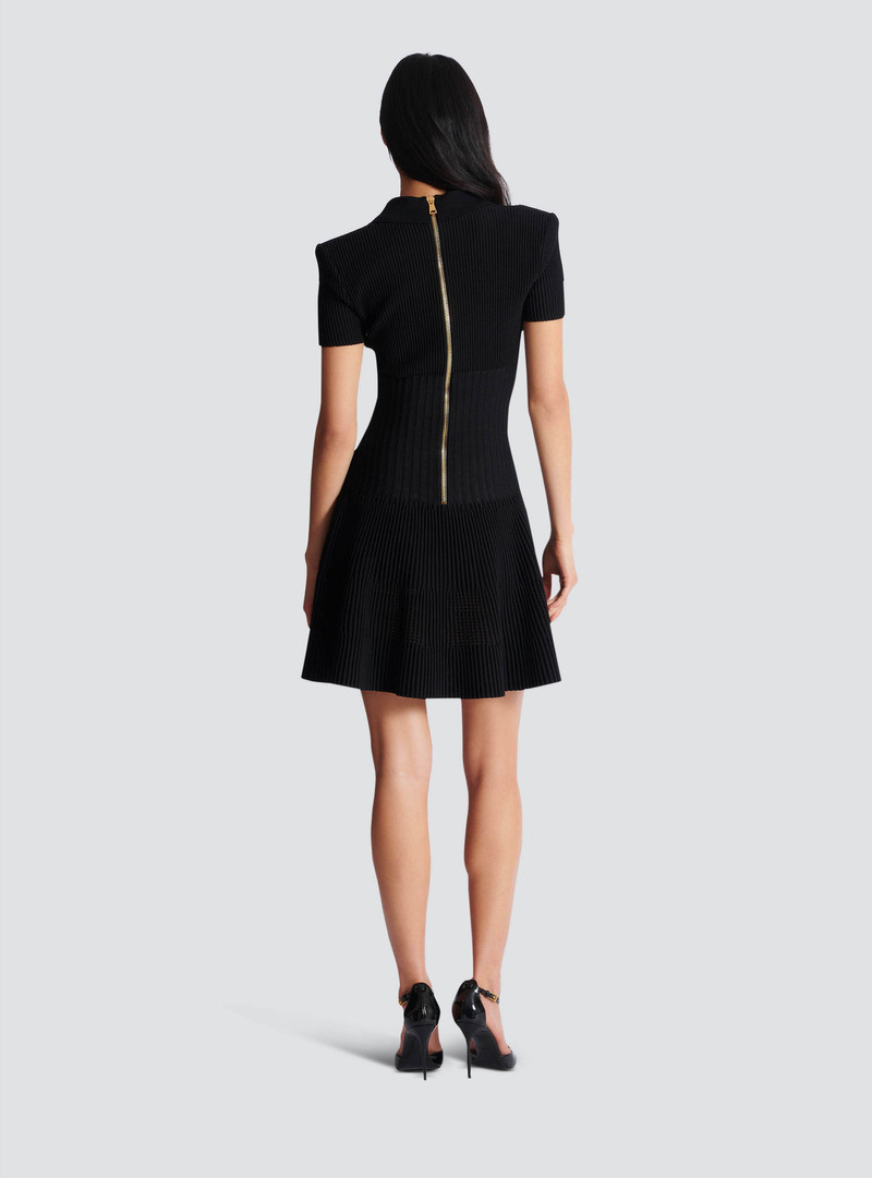 Short flared knit dress 4